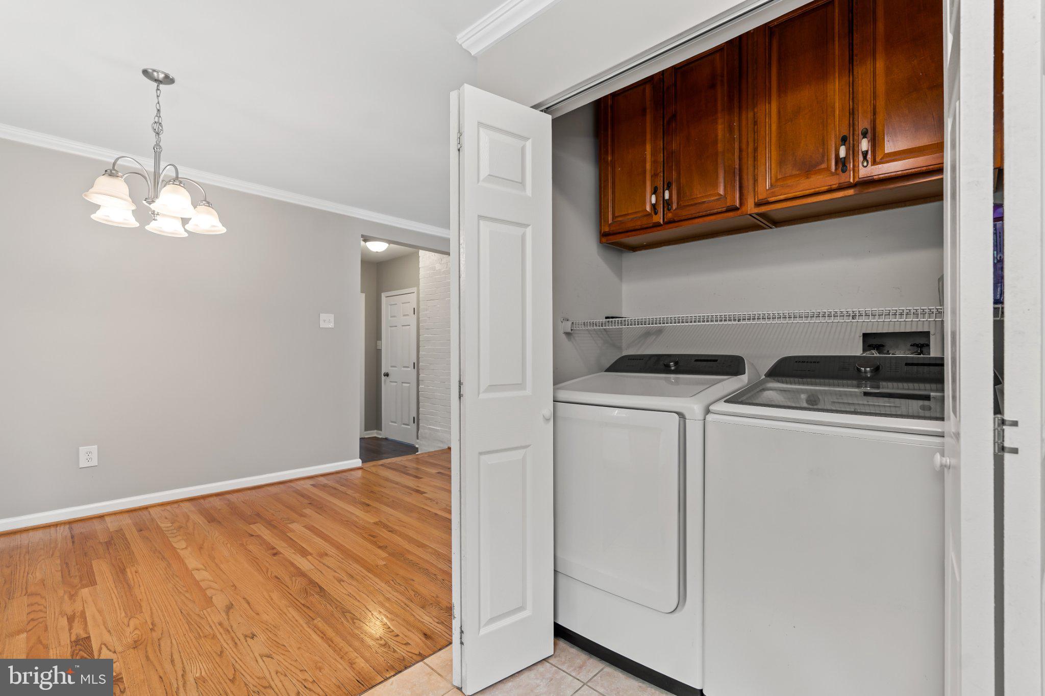 ORCHARD HILLS - Residential