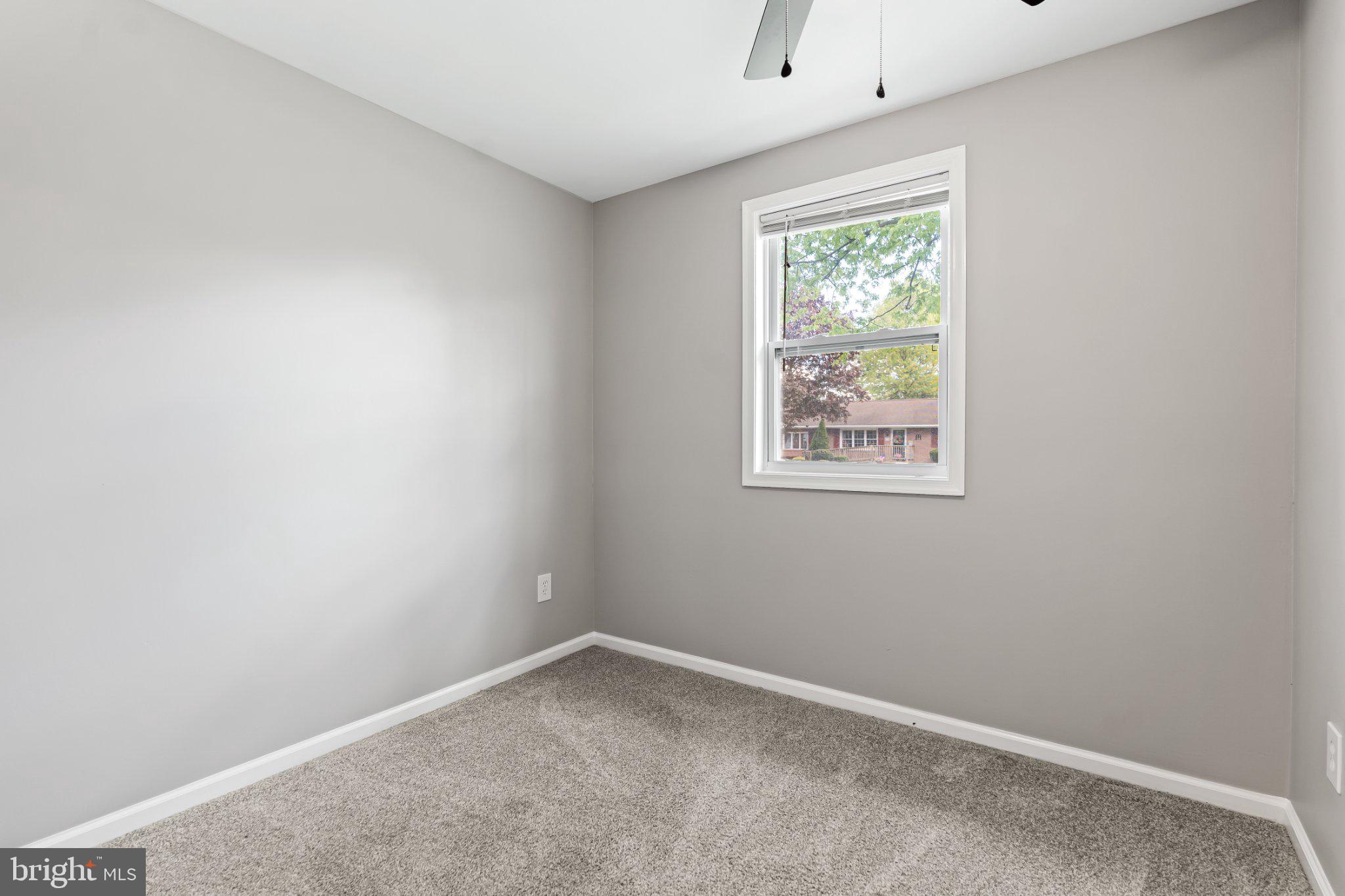 ORCHARD HILLS - Residential