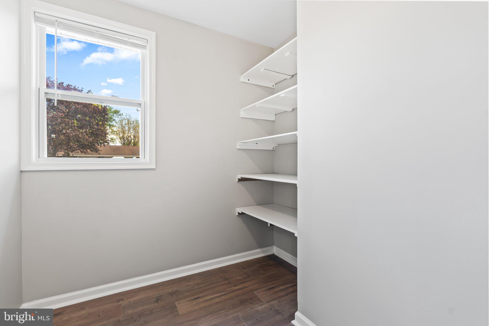 ORCHARD HILLS - Residential