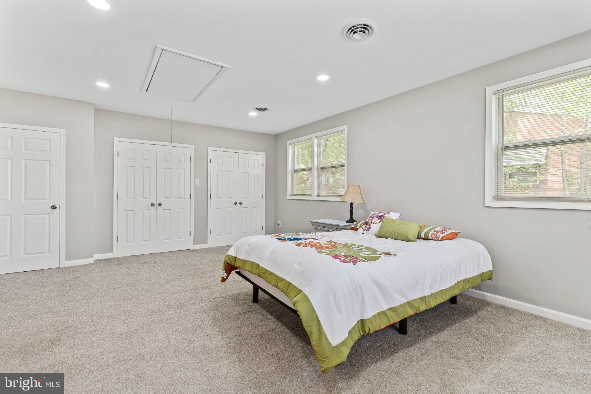 ORCHARD HILLS - Residential