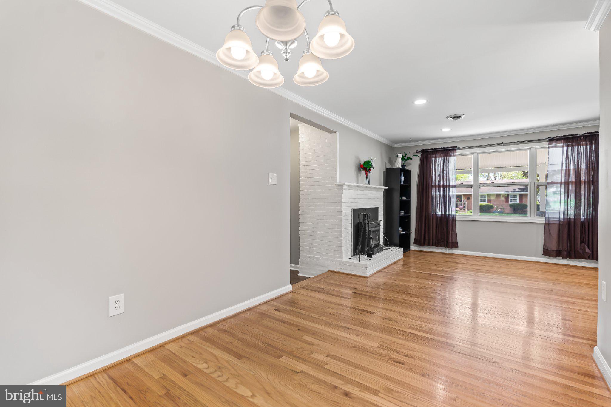 ORCHARD HILLS - Residential