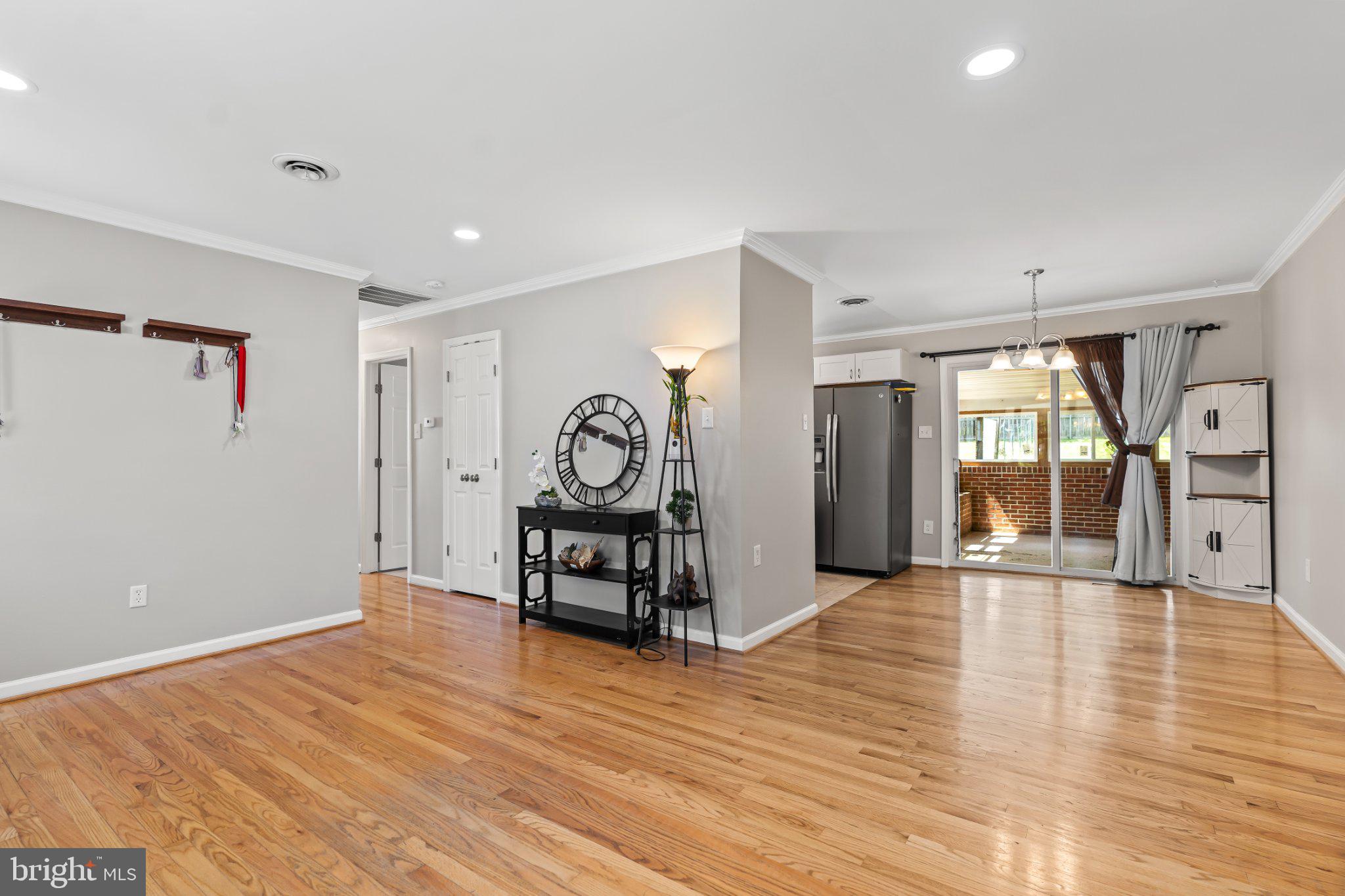 ORCHARD HILLS - Residential