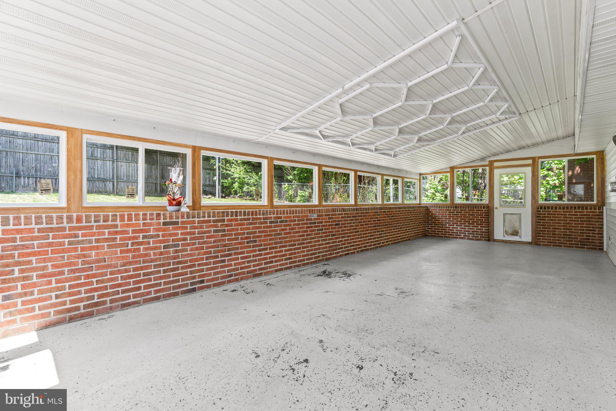 ORCHARD HILLS - Residential