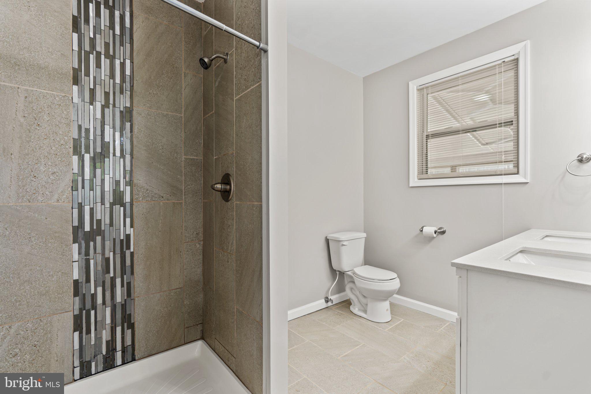 ORCHARD HILLS - Residential