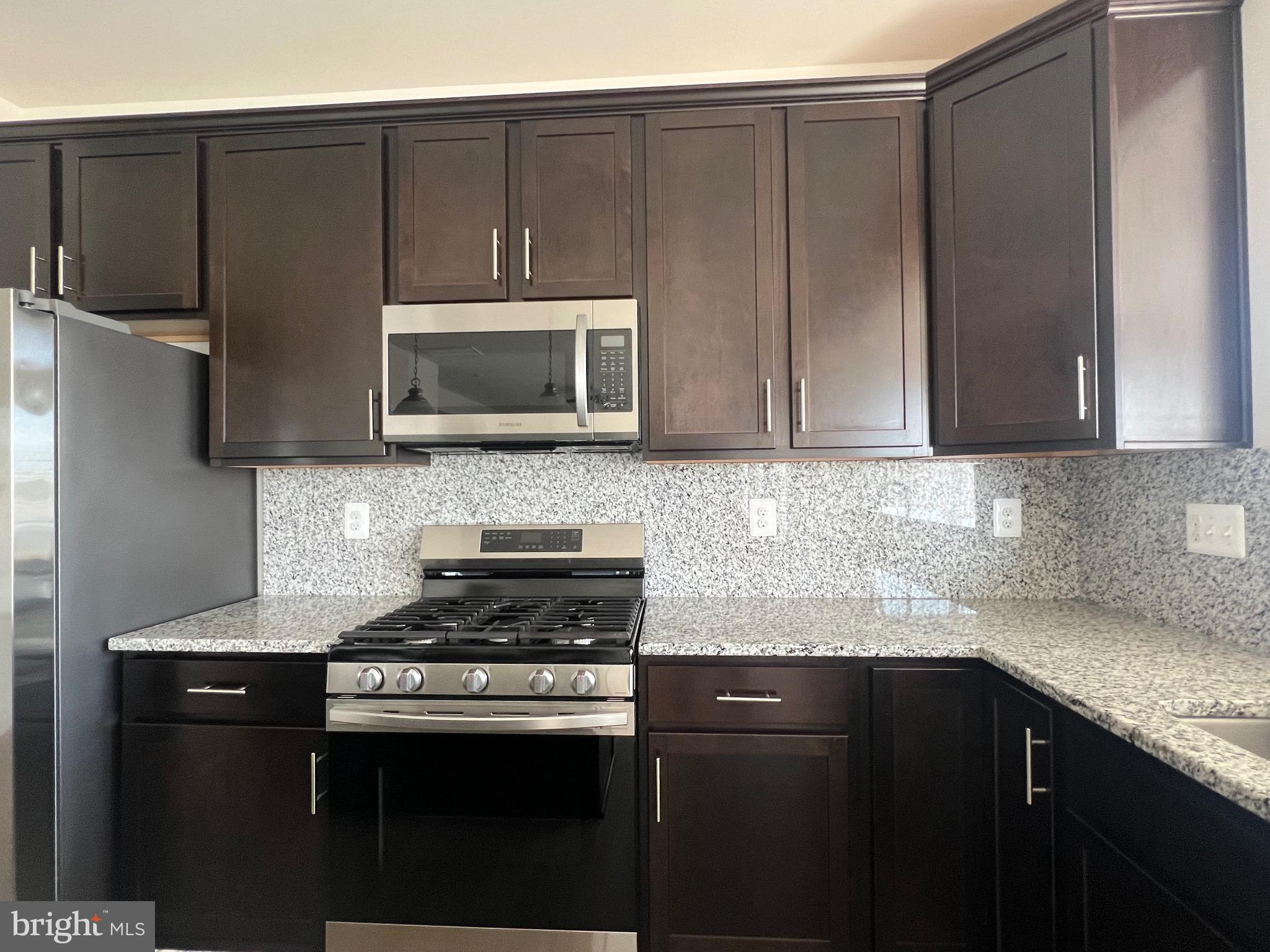 35 SIGNAL KNOB COTTAGE DRIVE