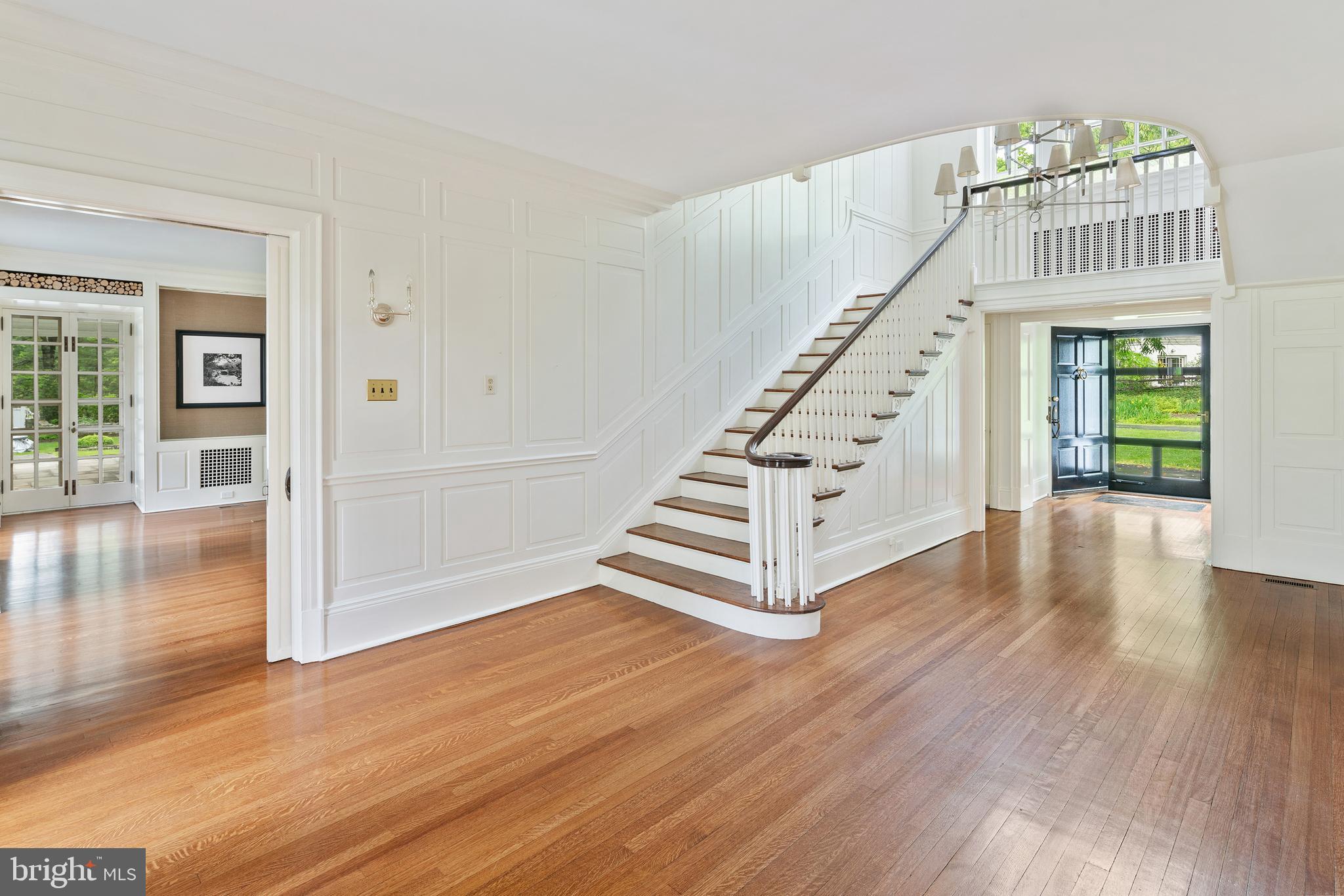 LAFAYETTE HILL - Residential