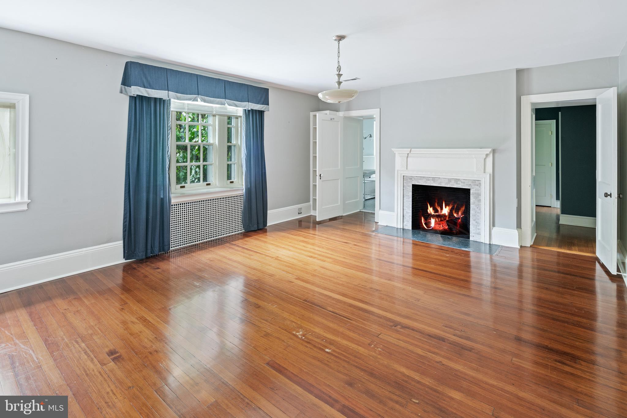 LAFAYETTE HILL - Residential