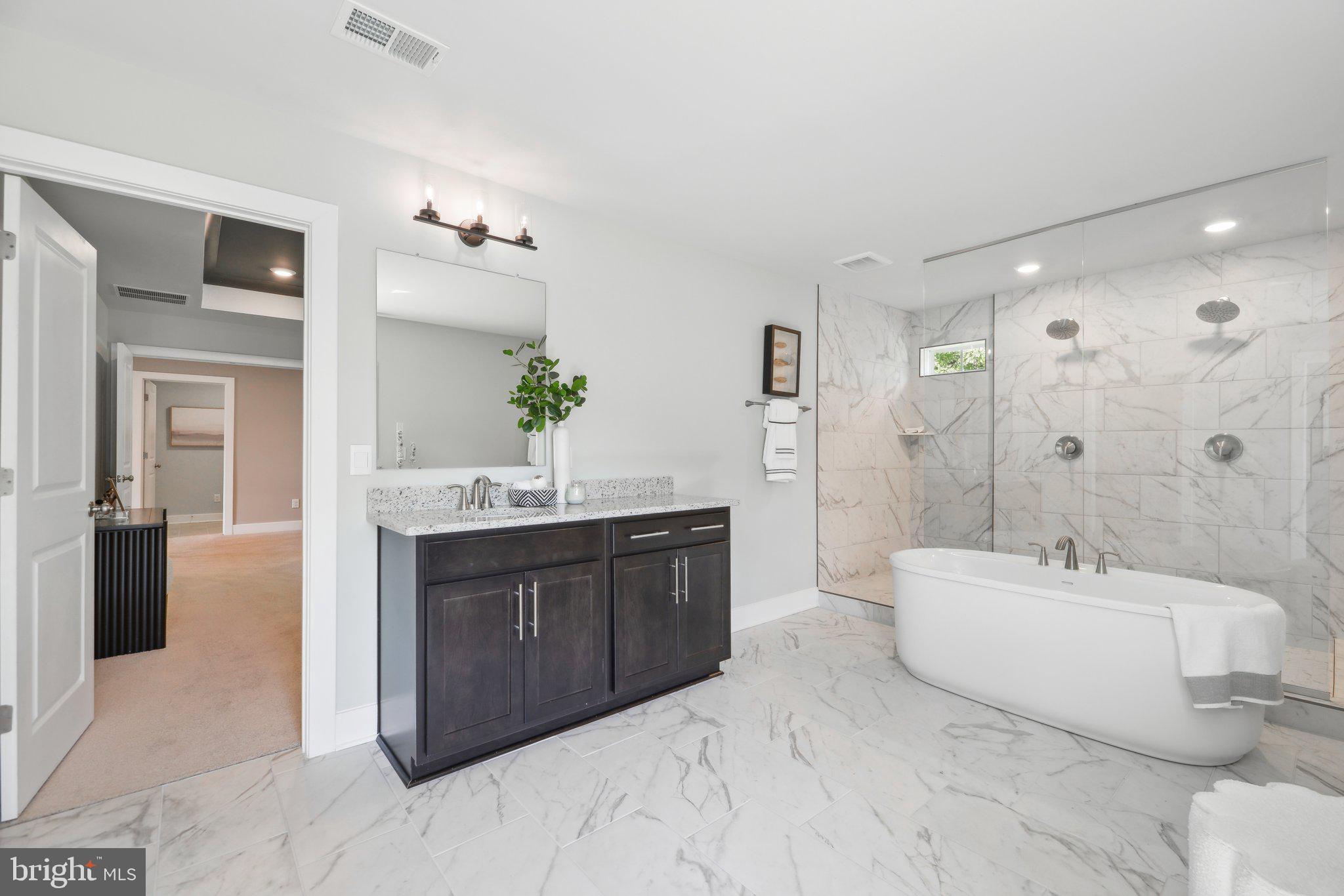 WOODED RUN ESTATES - Residential