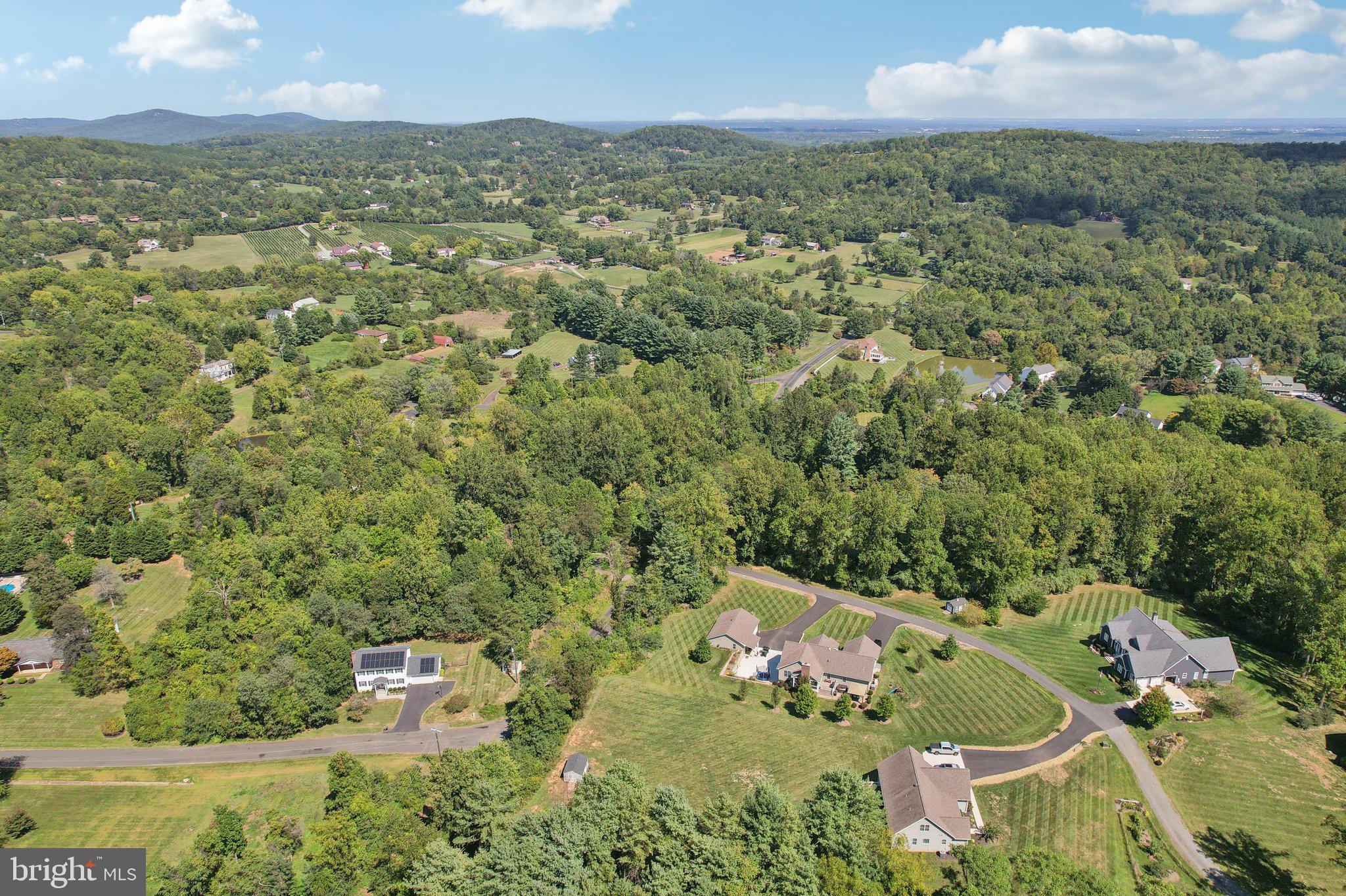 WOODED RUN ESTATES - Residential