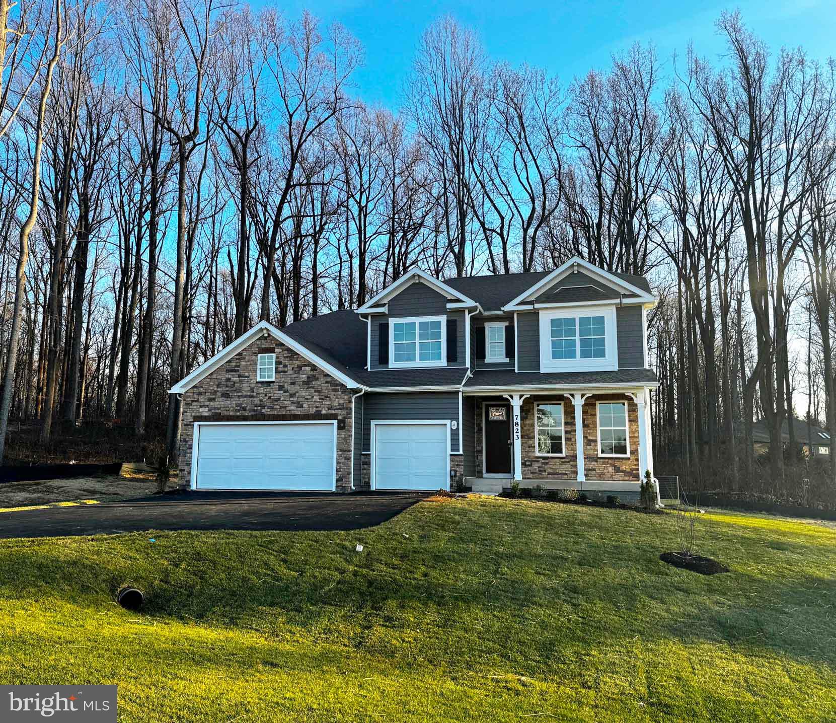 7905 HOLSTON LANE