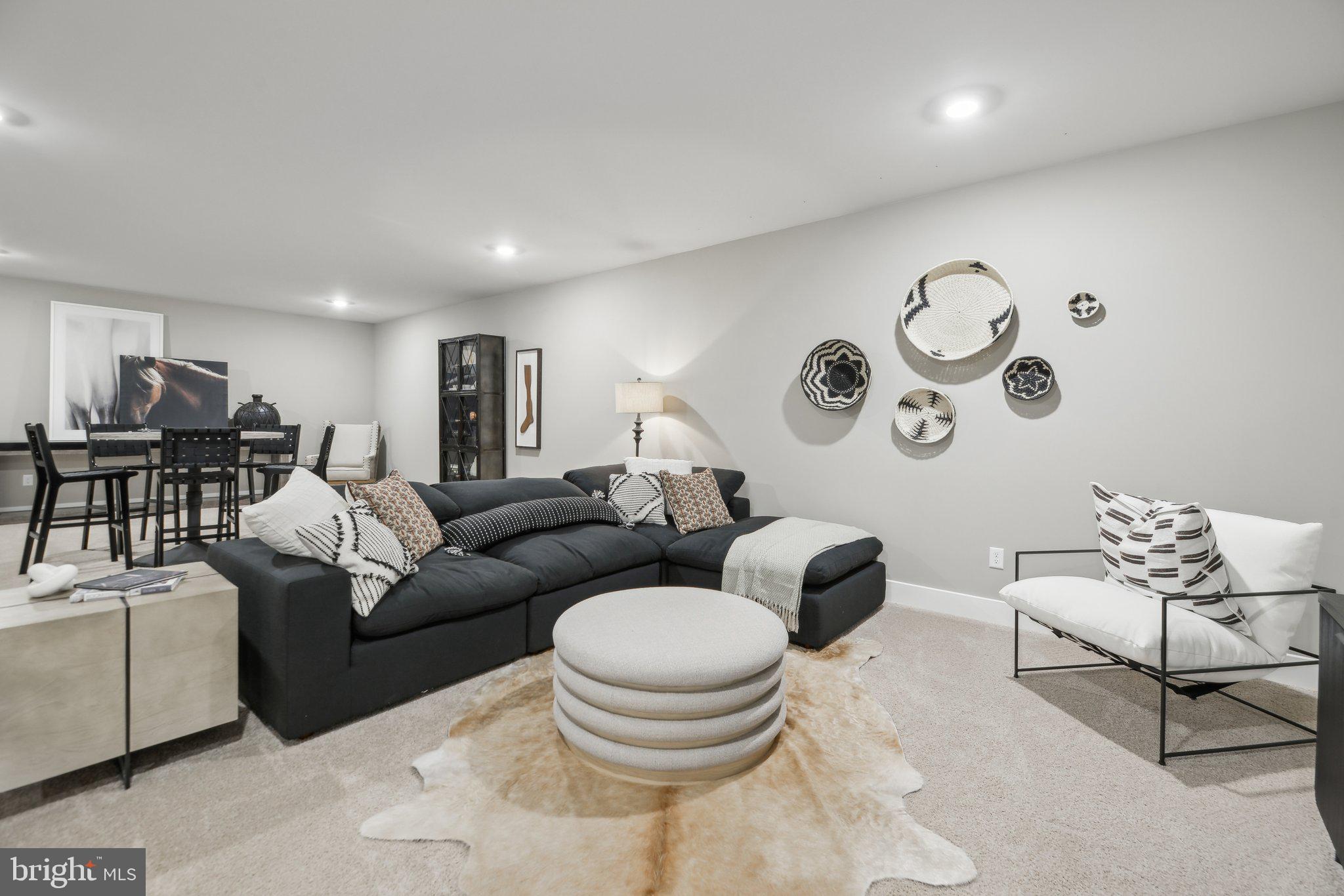 WOODED RUN ESTATES - Residential