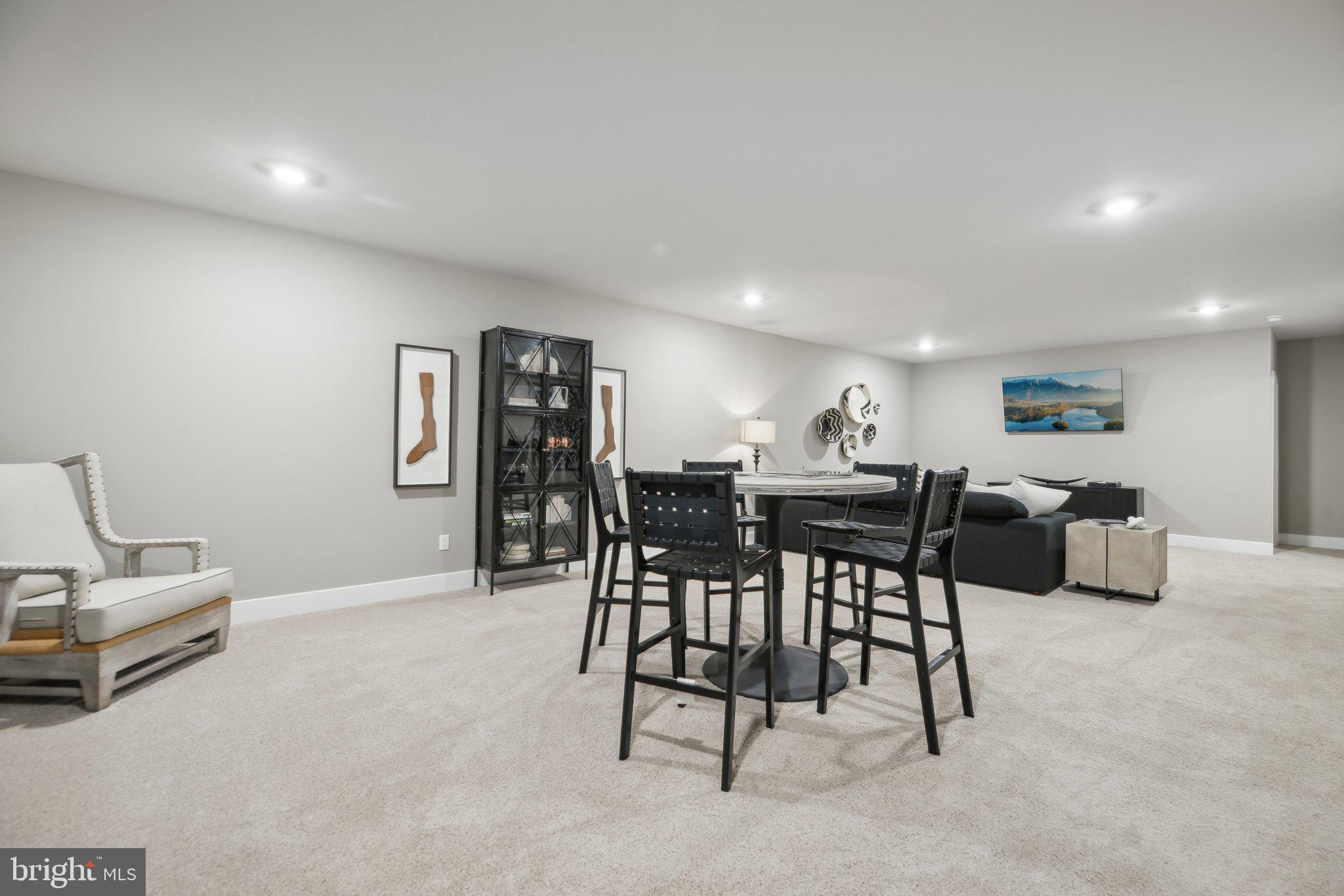 WOODED RUN ESTATES - Residential