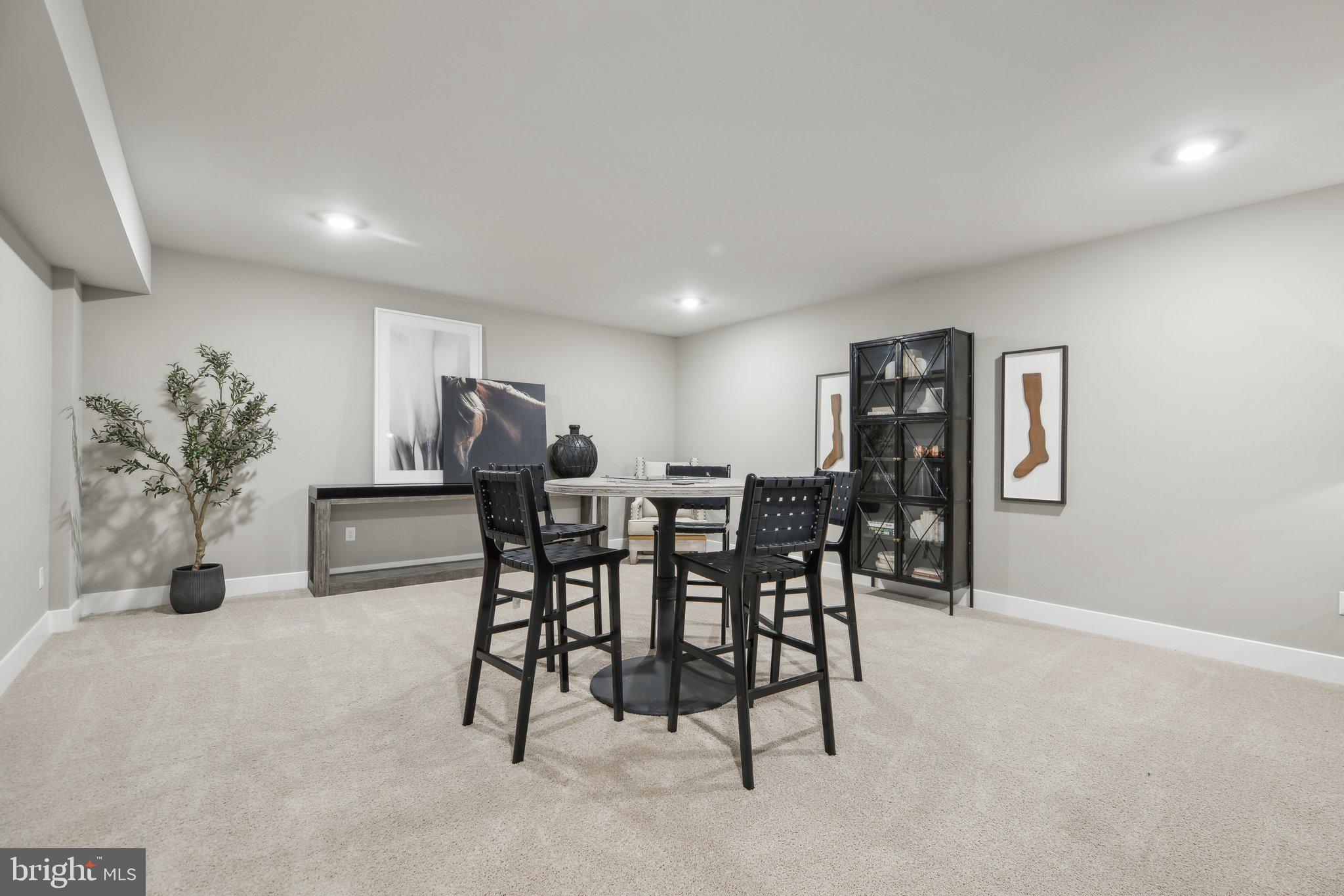 WOODED RUN ESTATES - Residential