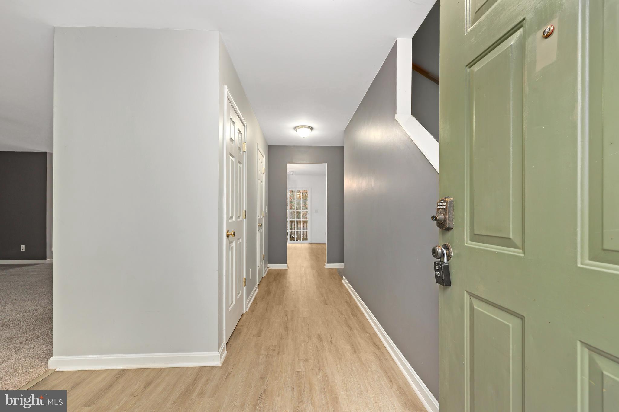 LAKE CAROLINE - Residential