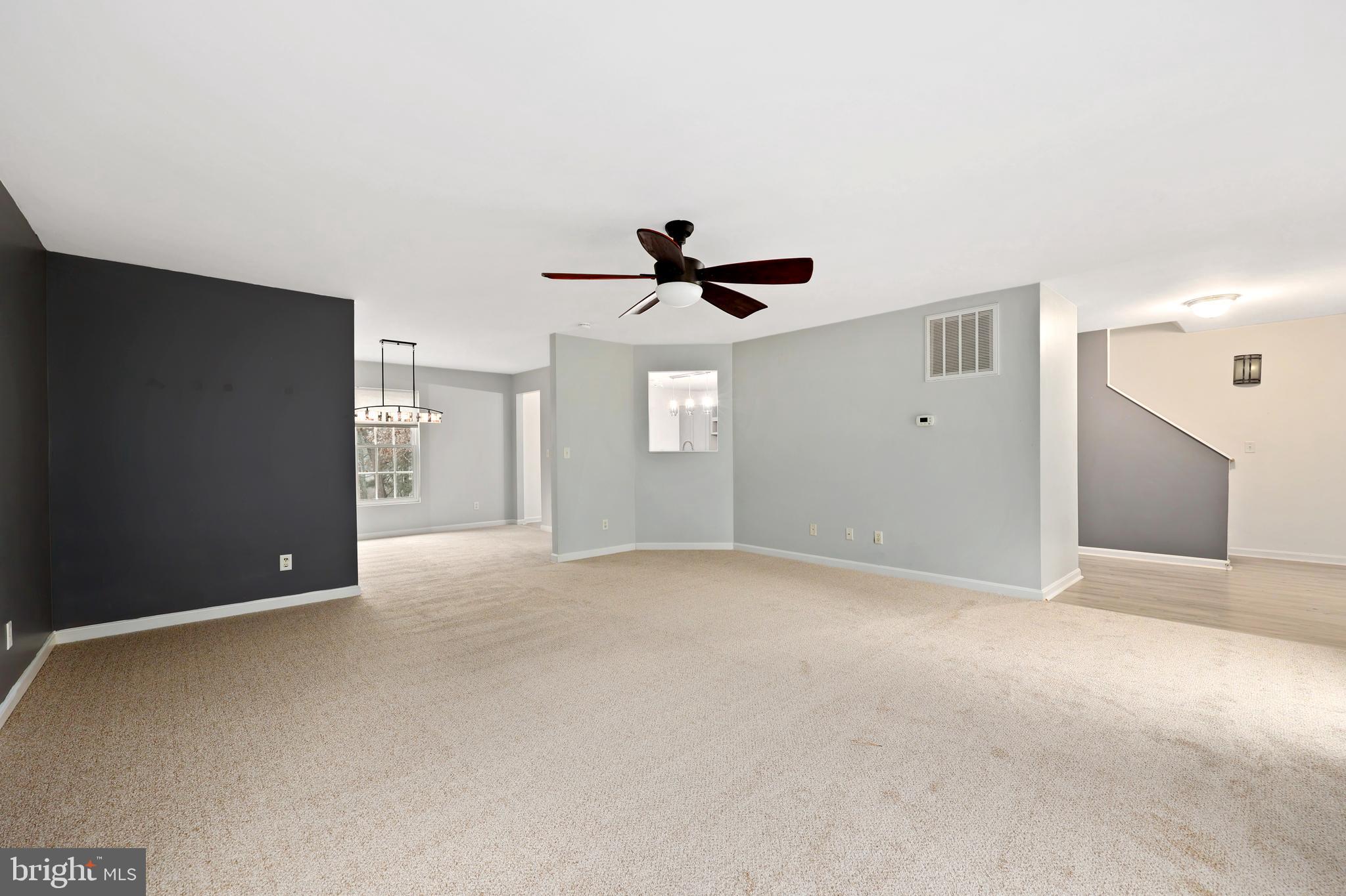 LAKE CAROLINE - Residential