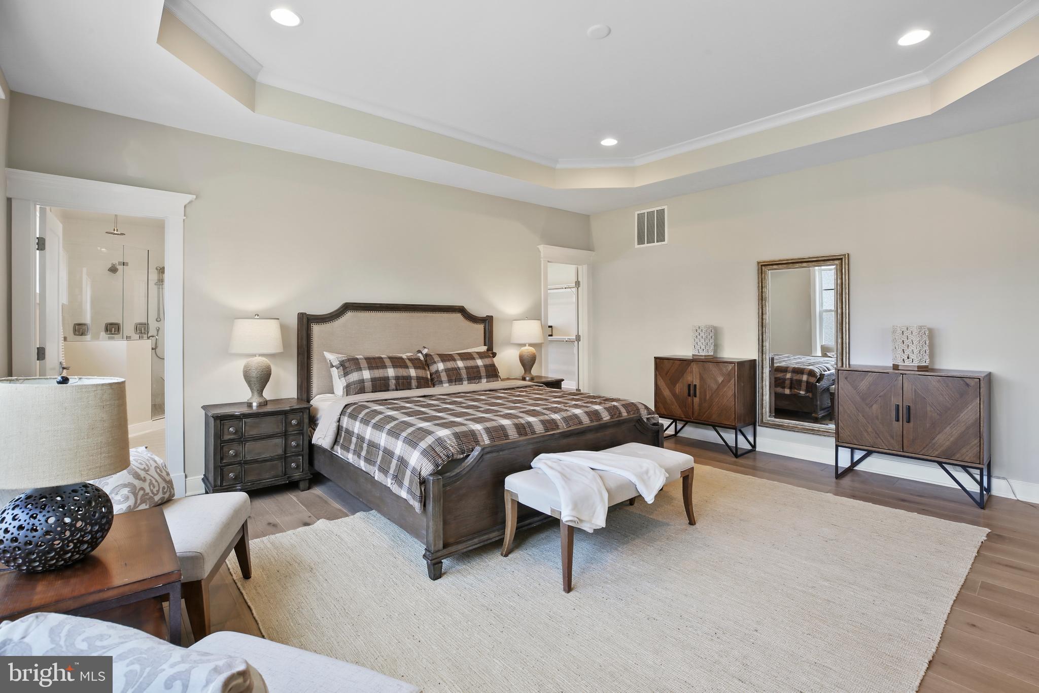 BRADDOCK WOODS - Residential