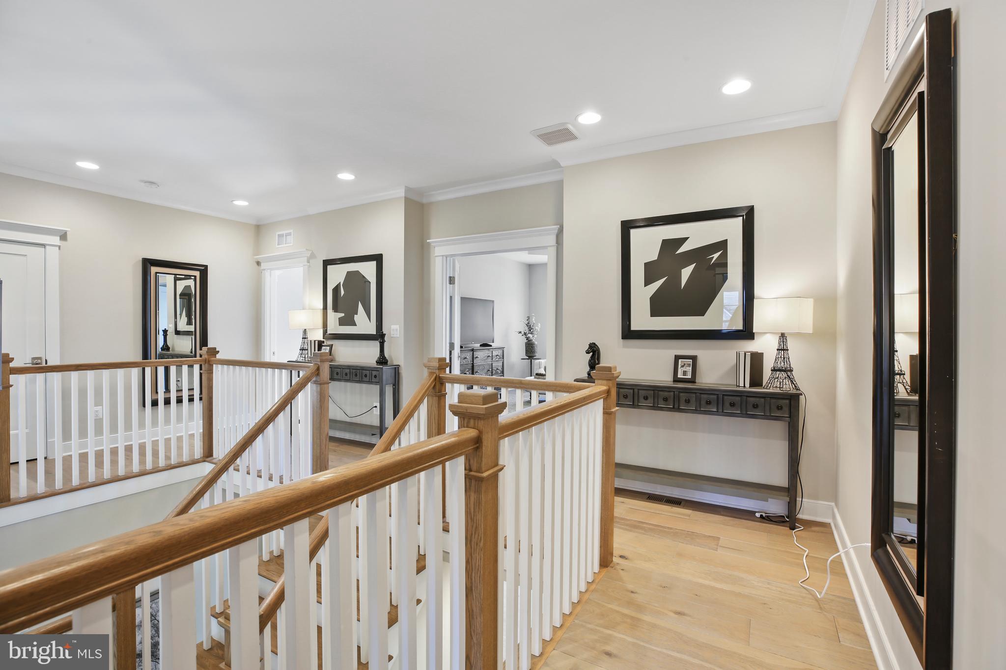 BRADDOCK WOODS - Residential