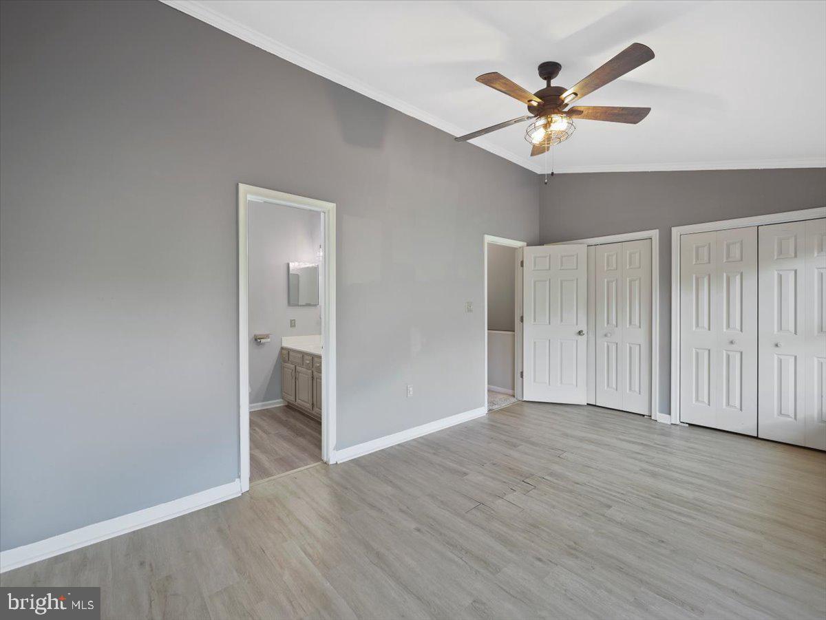 VILLAS LAKE ANITA LOUISE - Residential