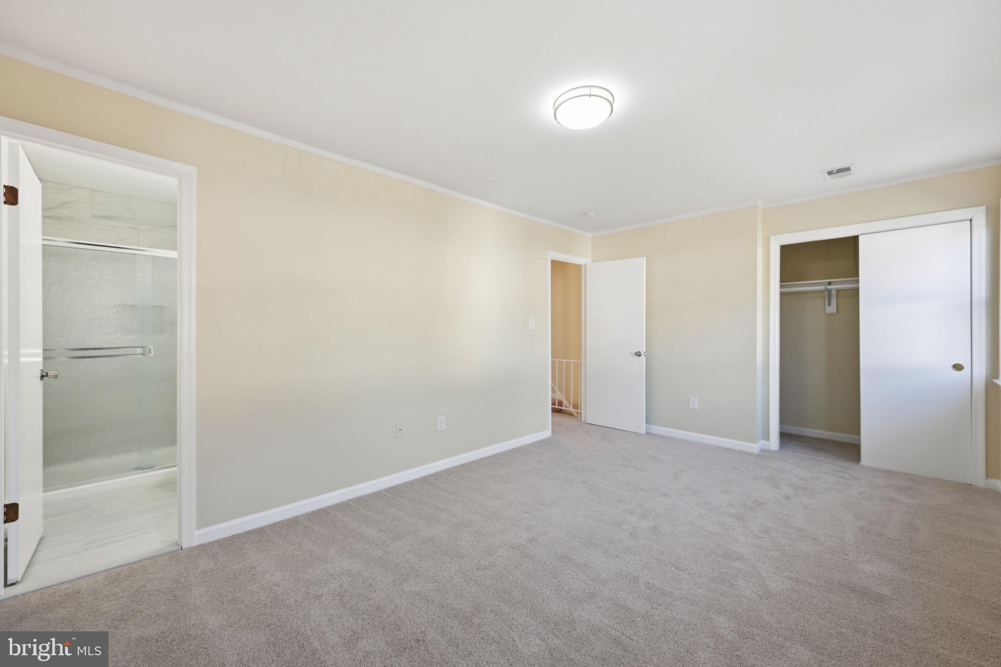 HANSON OAKS - Residential