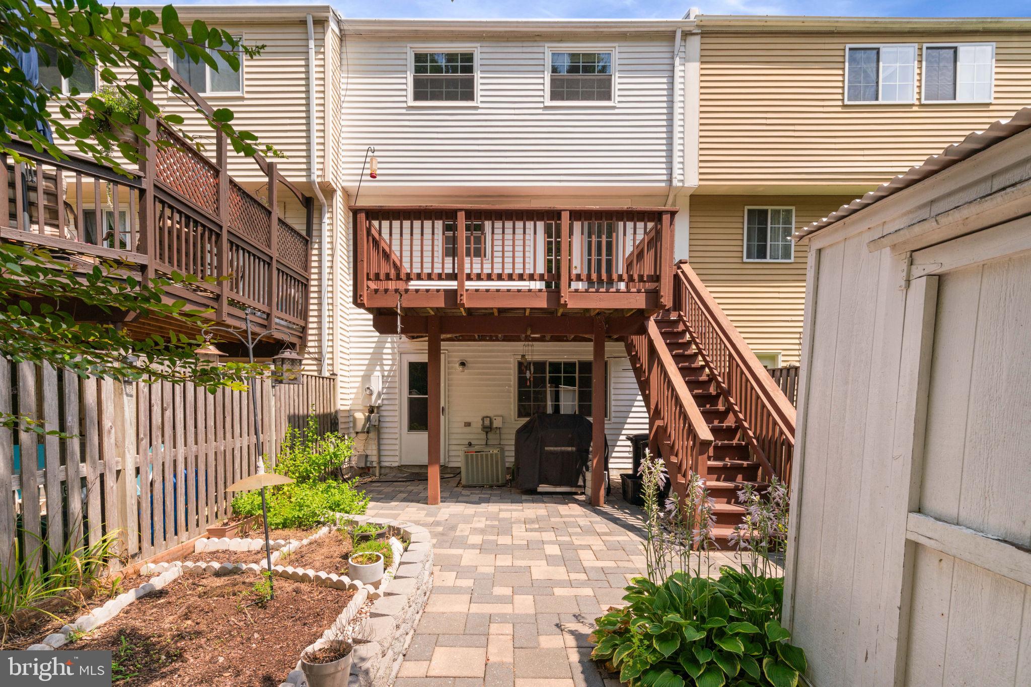 NEWINGTON FOREST - Residential Lease