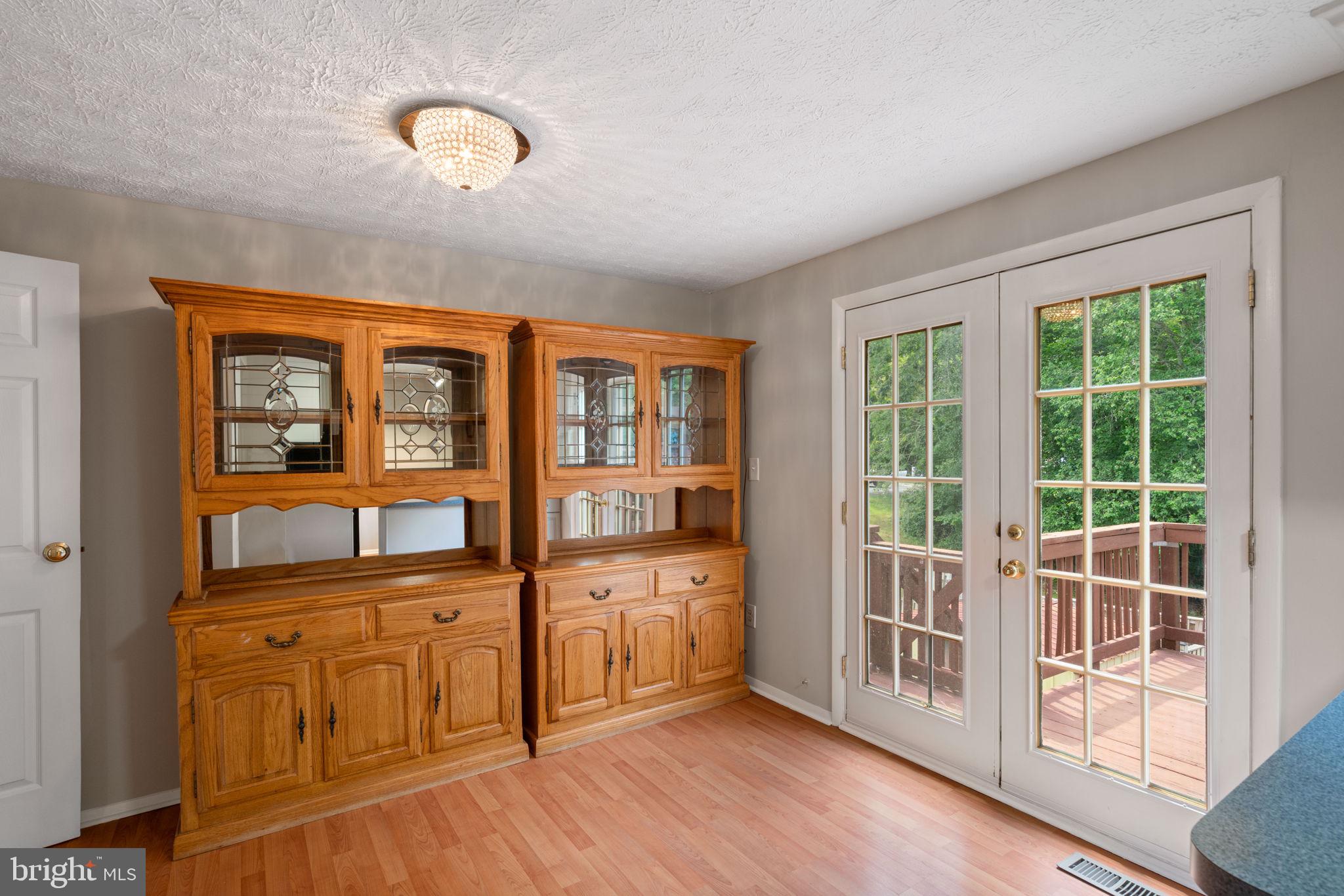 NEWINGTON FOREST - Residential Lease