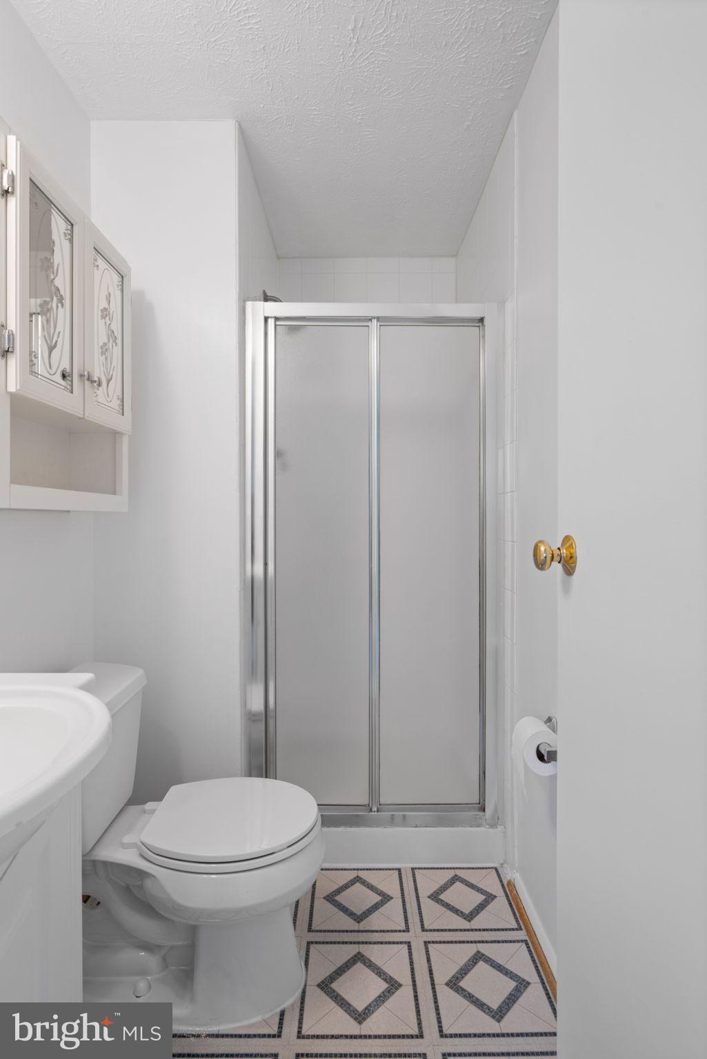 NEWINGTON FOREST - Residential Lease