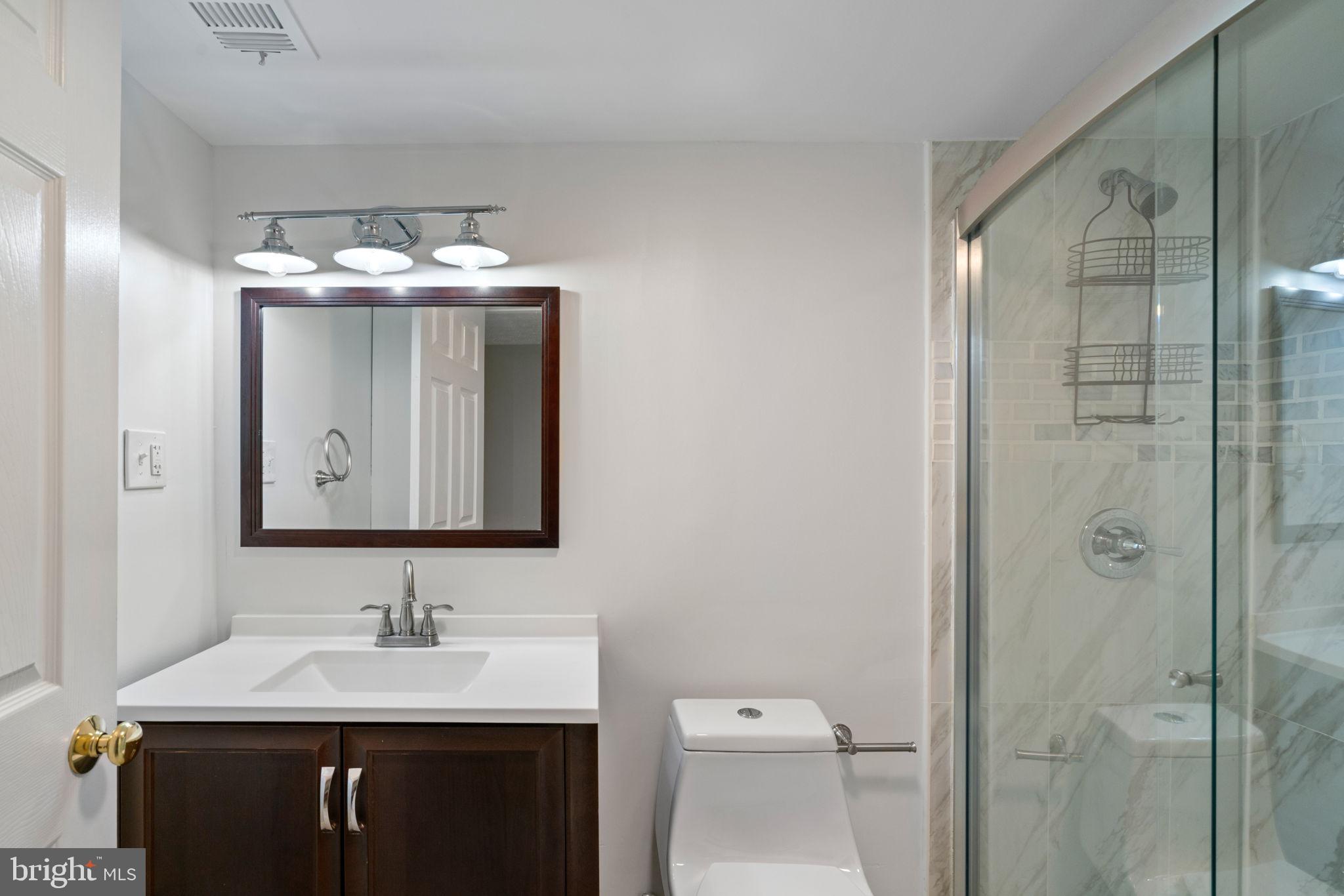 NEWINGTON FOREST - Residential Lease