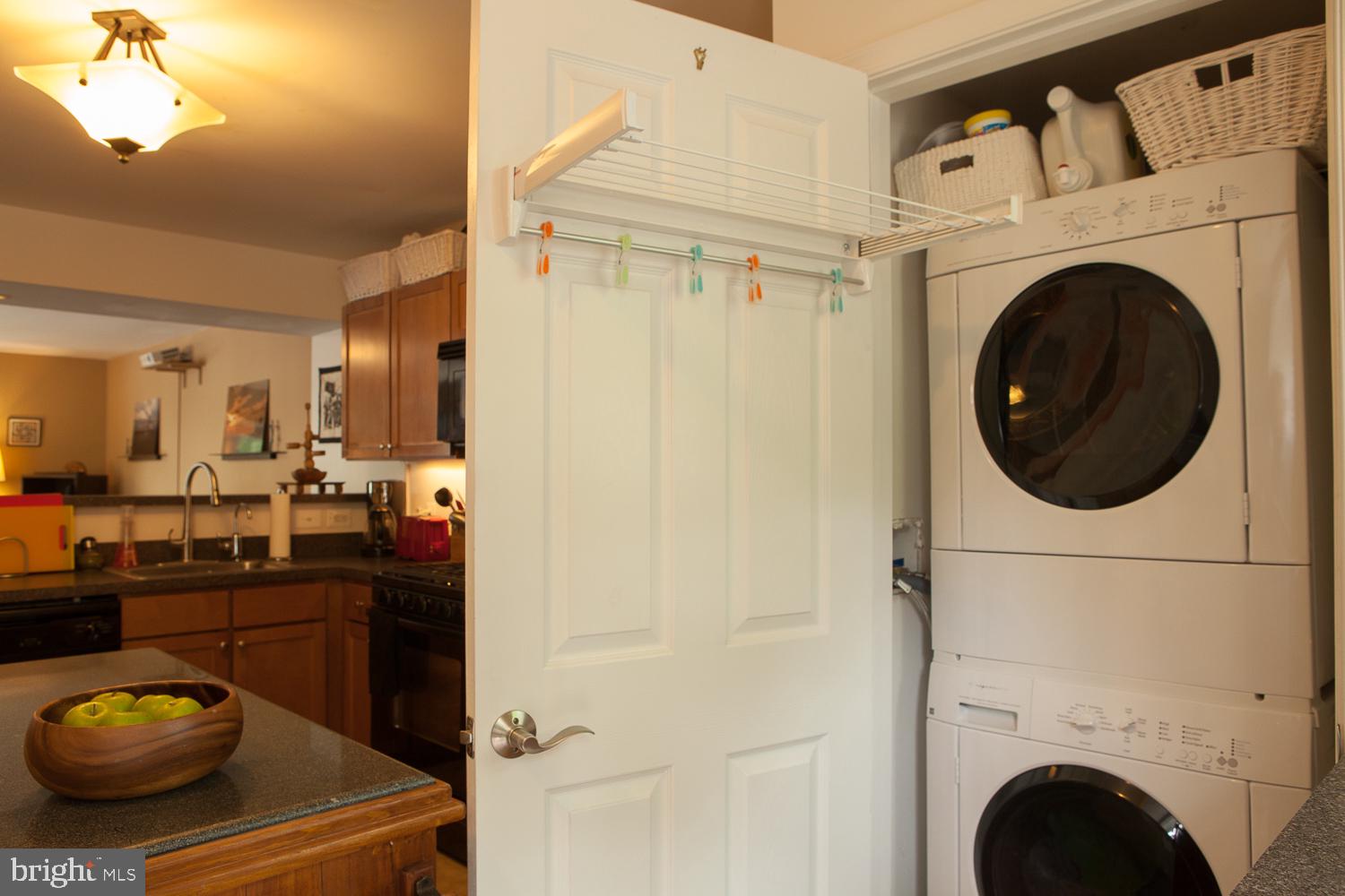 PARKSIDE AT ALEXANDRIA - Residential Lease