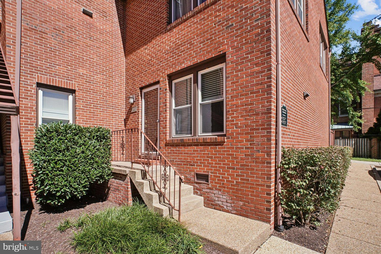 1143 N UTAH STREET N 1143