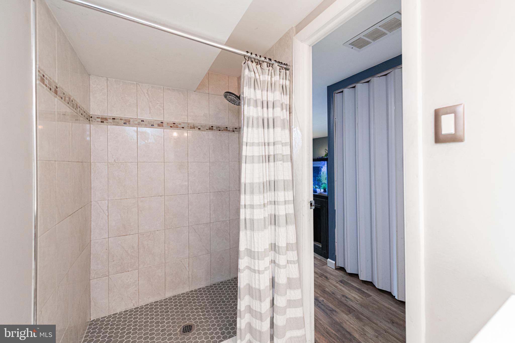 CRESTMONT FARMS - Residential