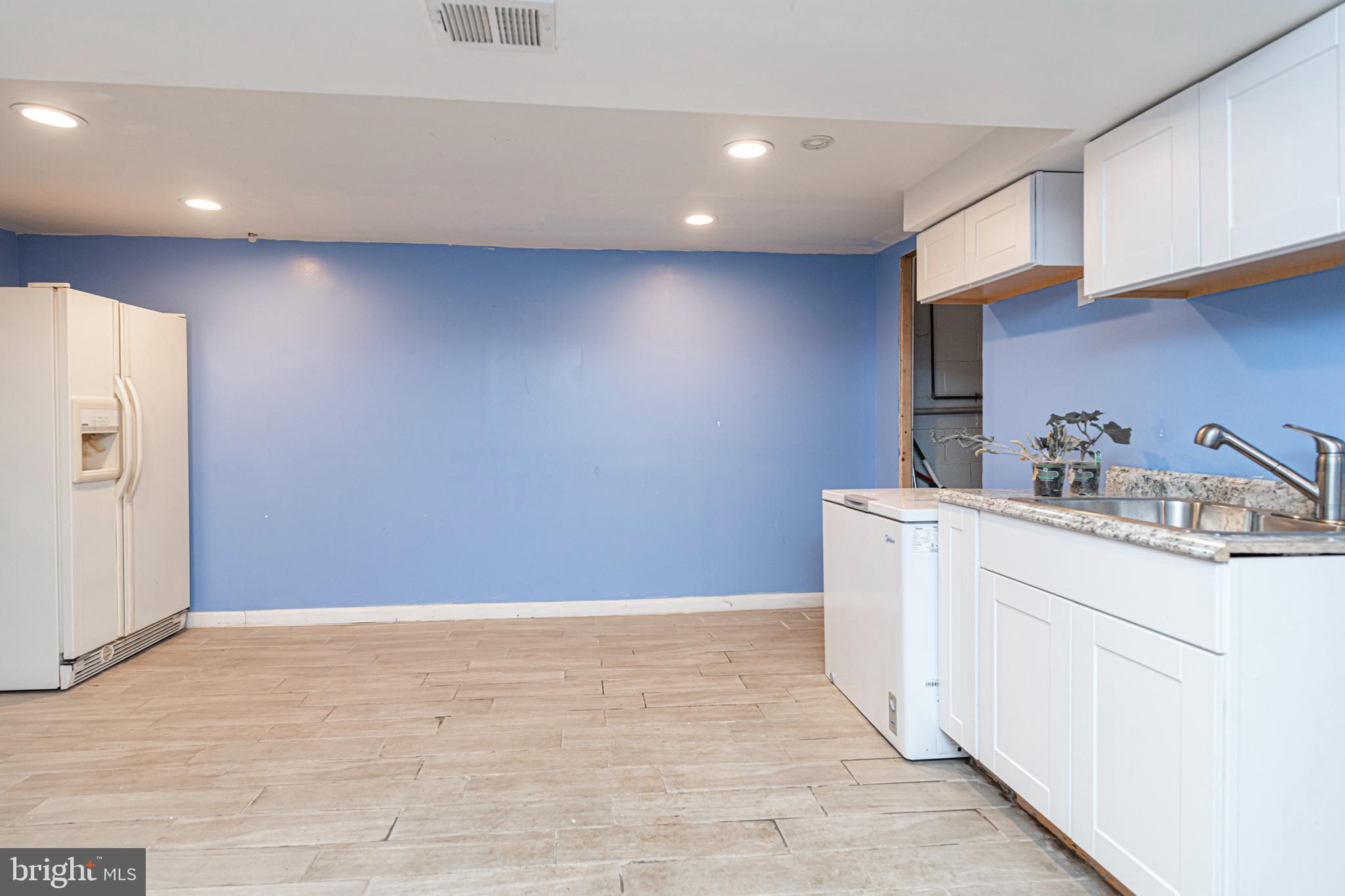 CRESTMONT FARMS - Residential