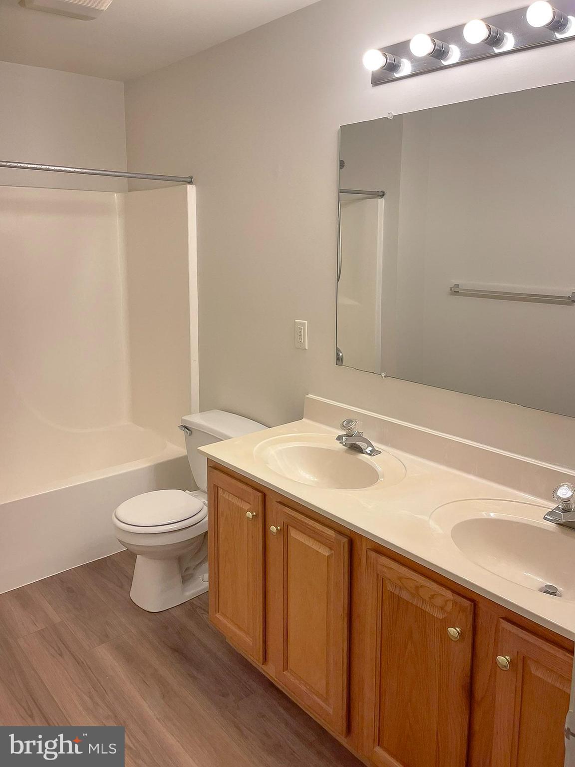 DONEGAL CROSSINGS - Residential