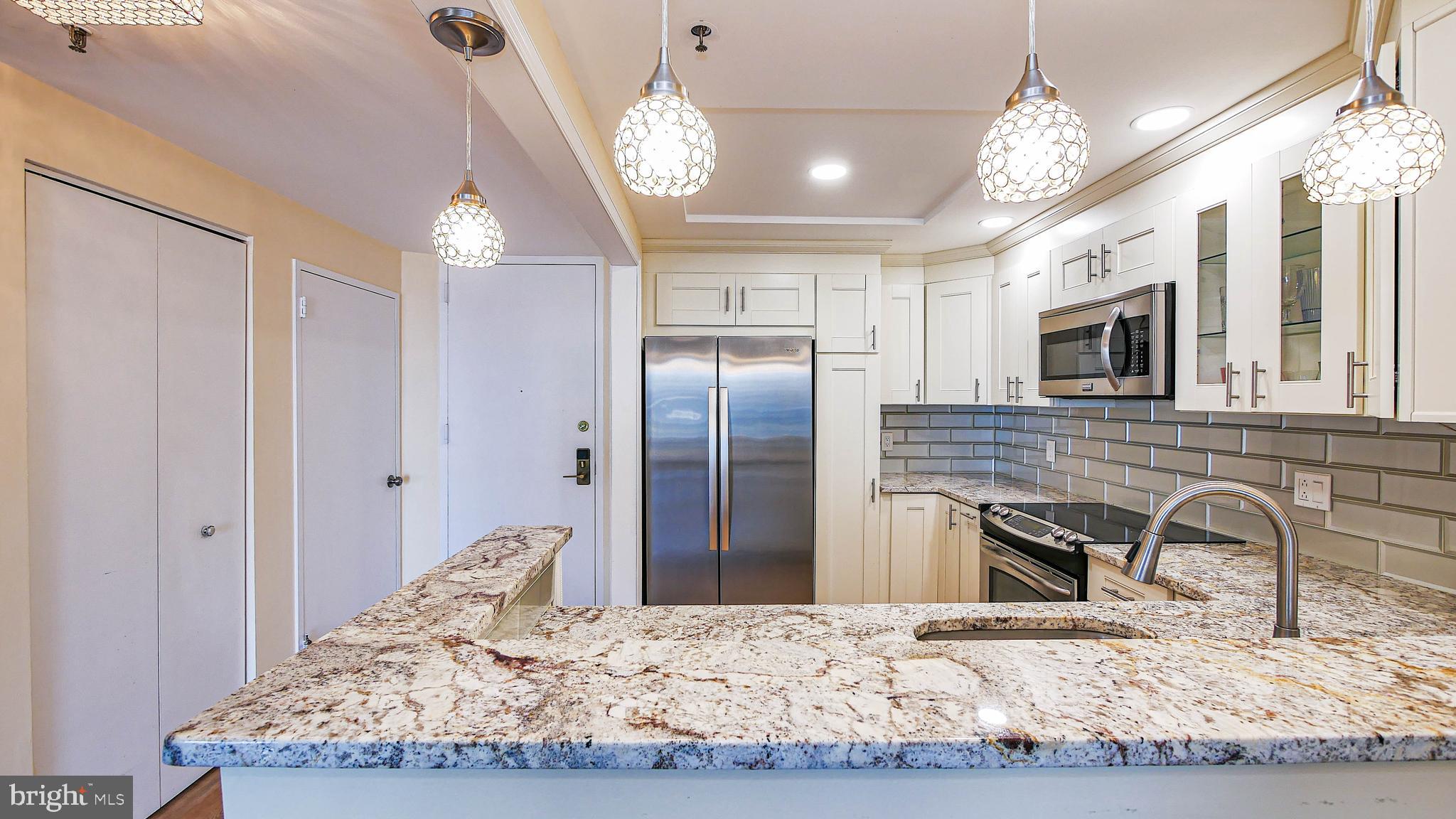 3101 BOARDWALK 2410-2
