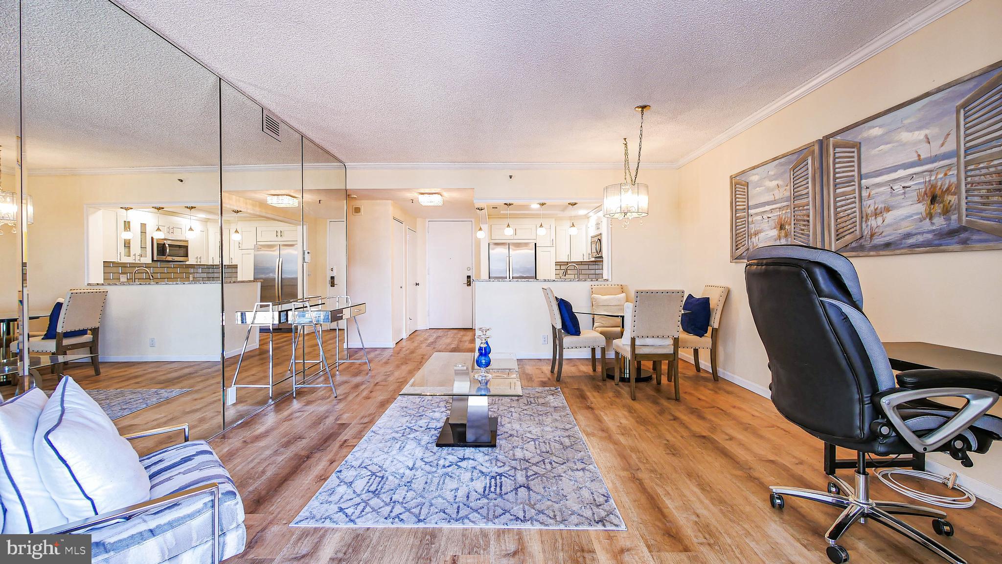 3101 BOARDWALK 2410-2