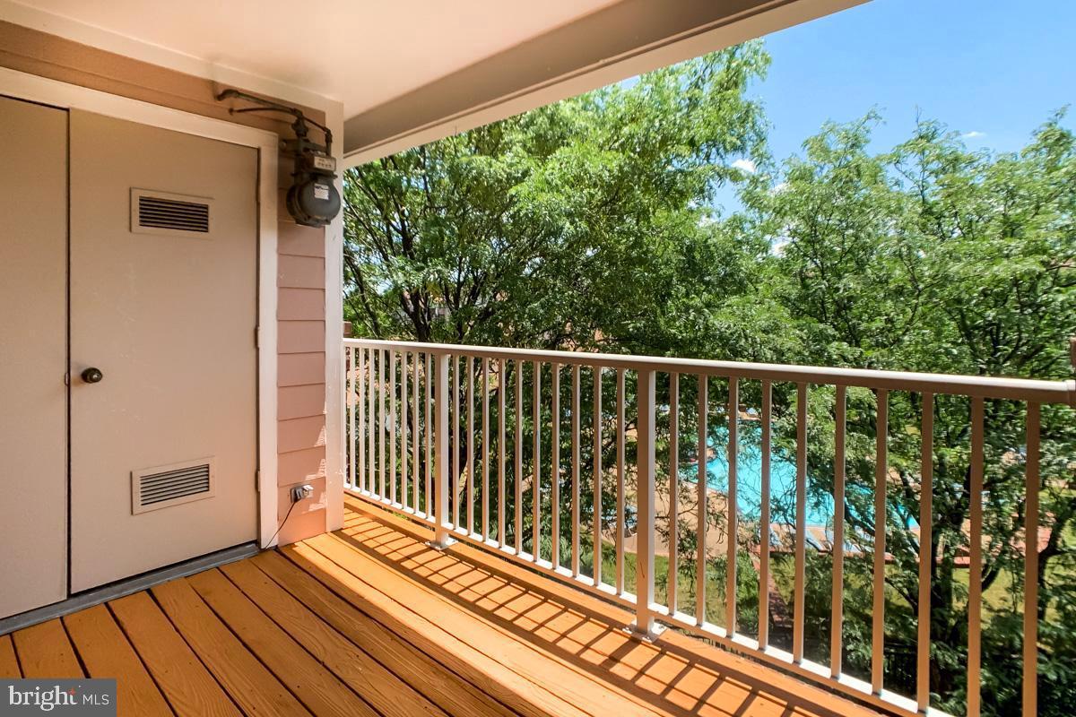 WESTMAREN CONDO - Residential Lease