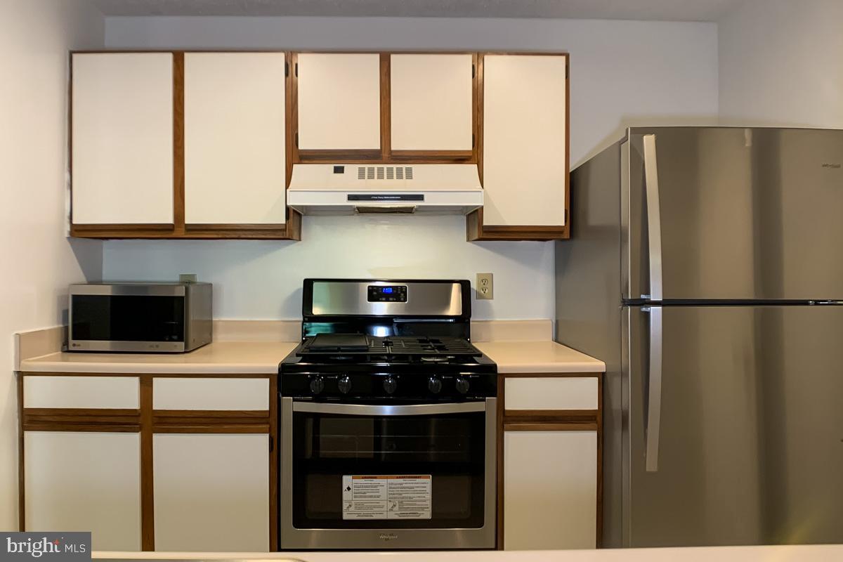 WESTMAREN CONDO - Residential Lease