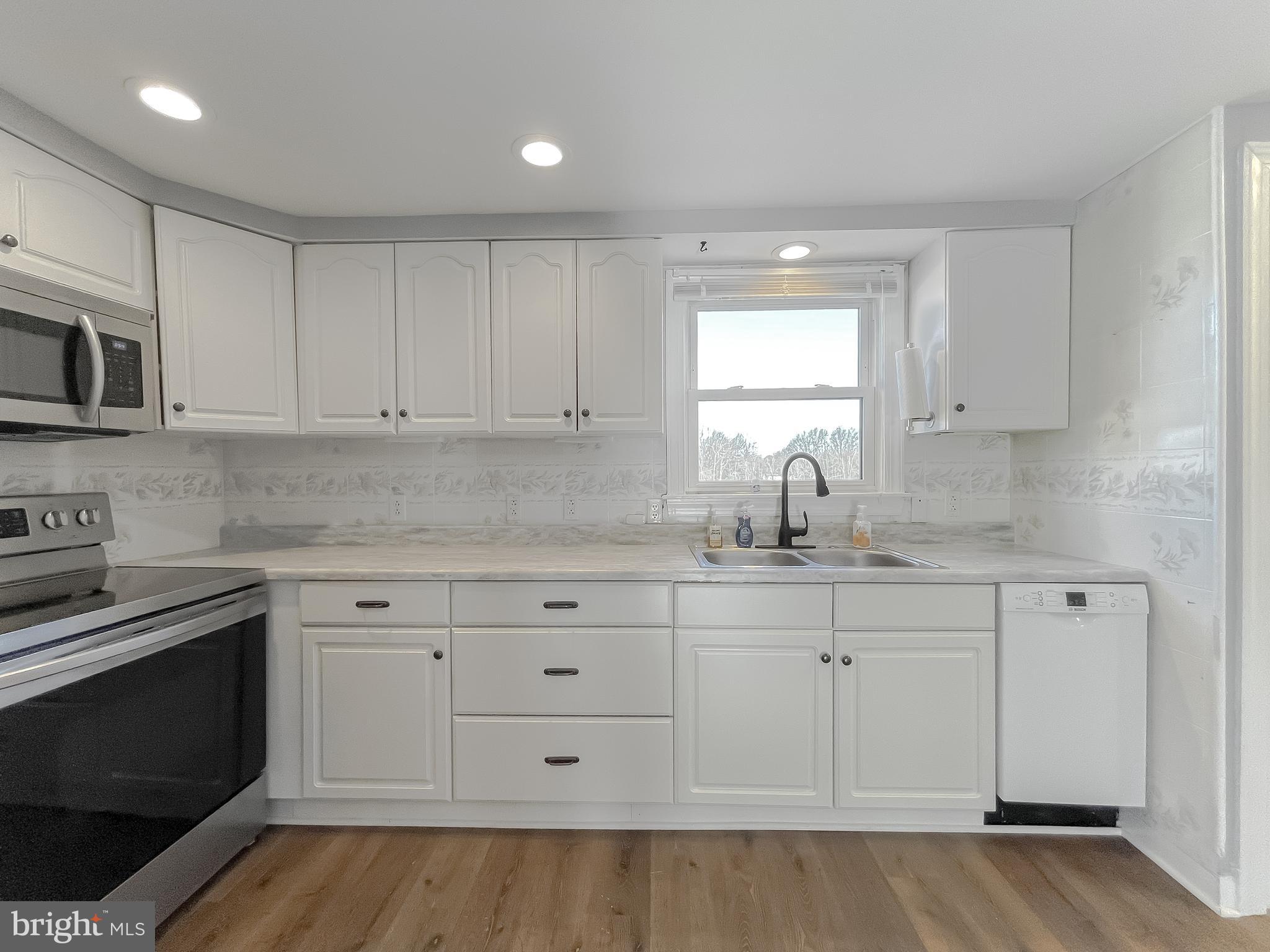 DANIEL FARM - Residential Lease