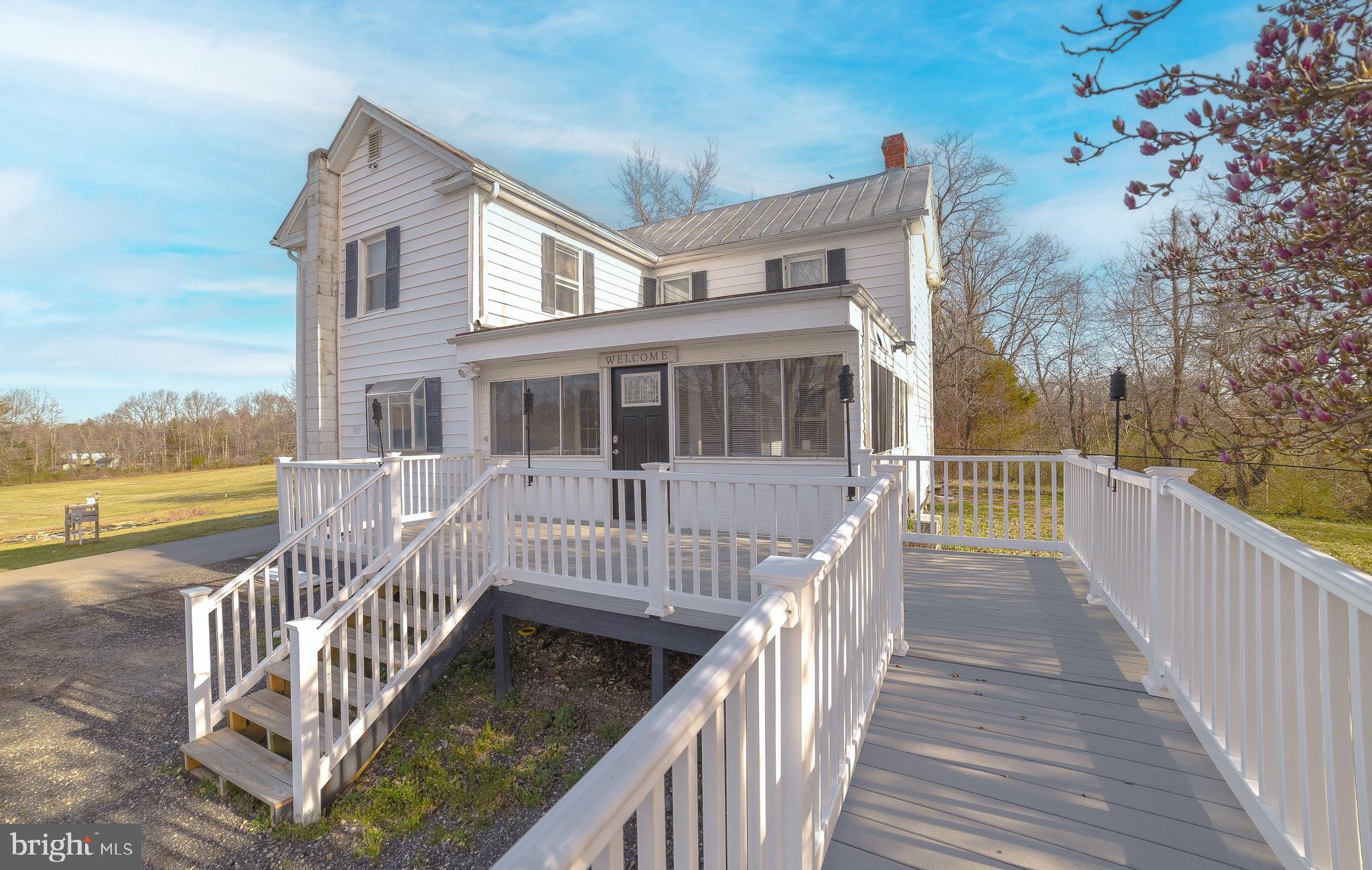 DANIEL FARM - Residential Lease