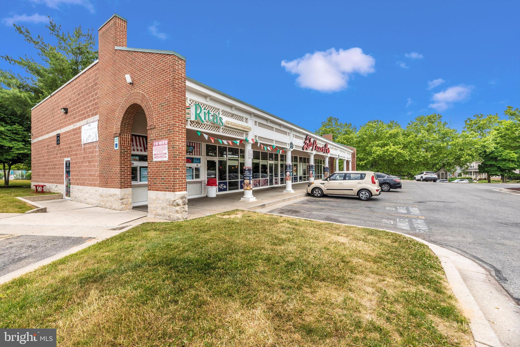 SPRING MILL - Residential