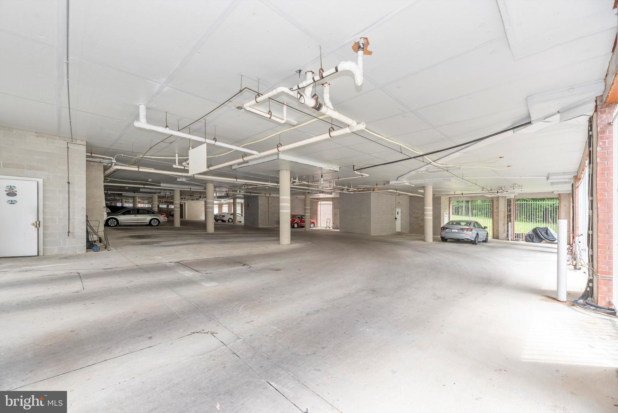 SPRING MILL - Residential