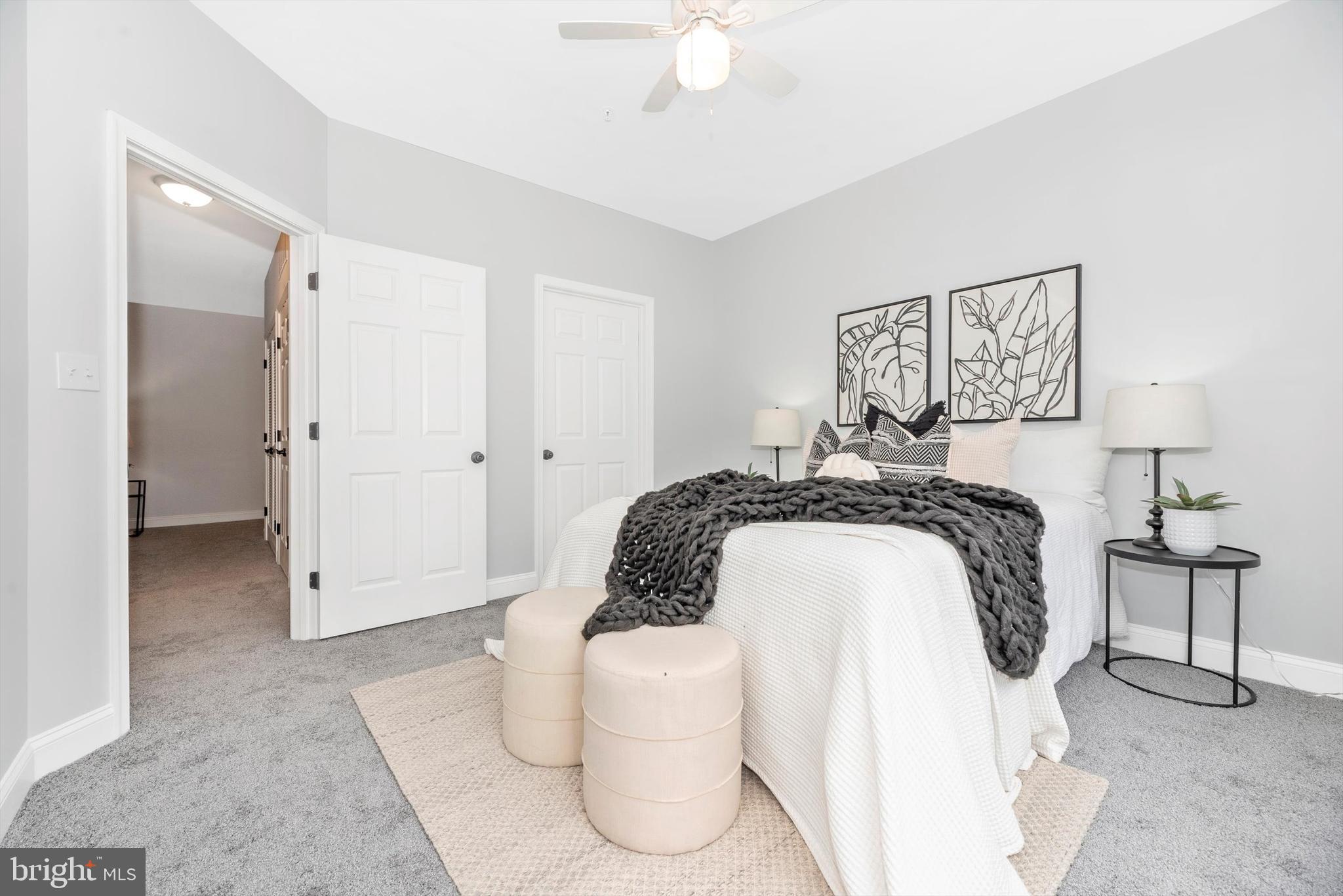 SPRING MILL - Residential