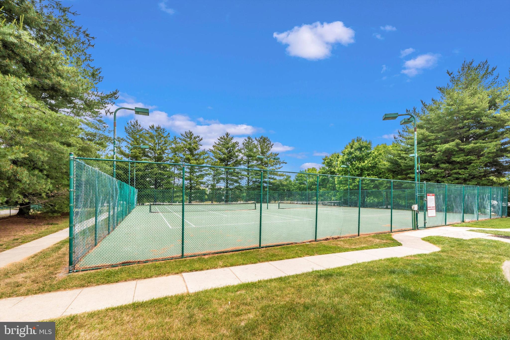 SPRING MILL - Residential