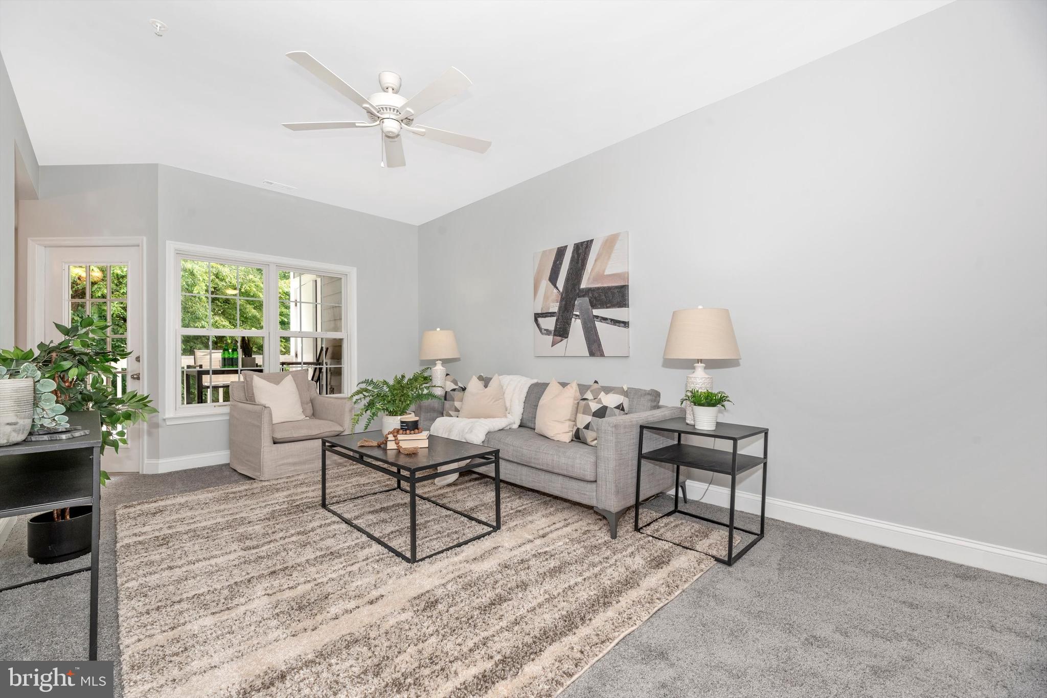 SPRING MILL - Residential