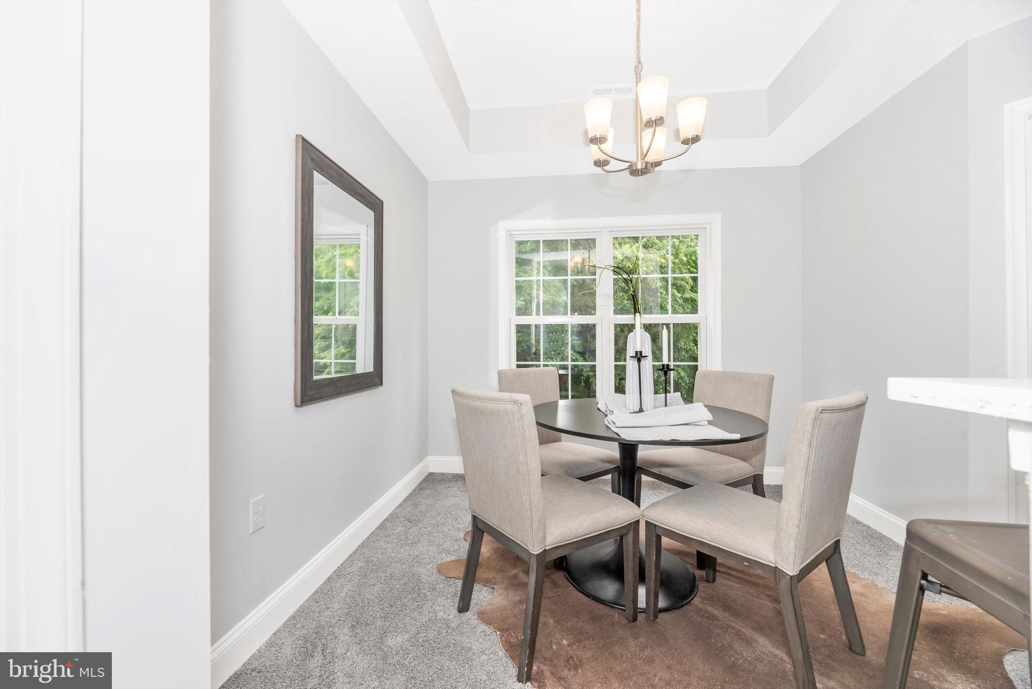 SPRING MILL - Residential