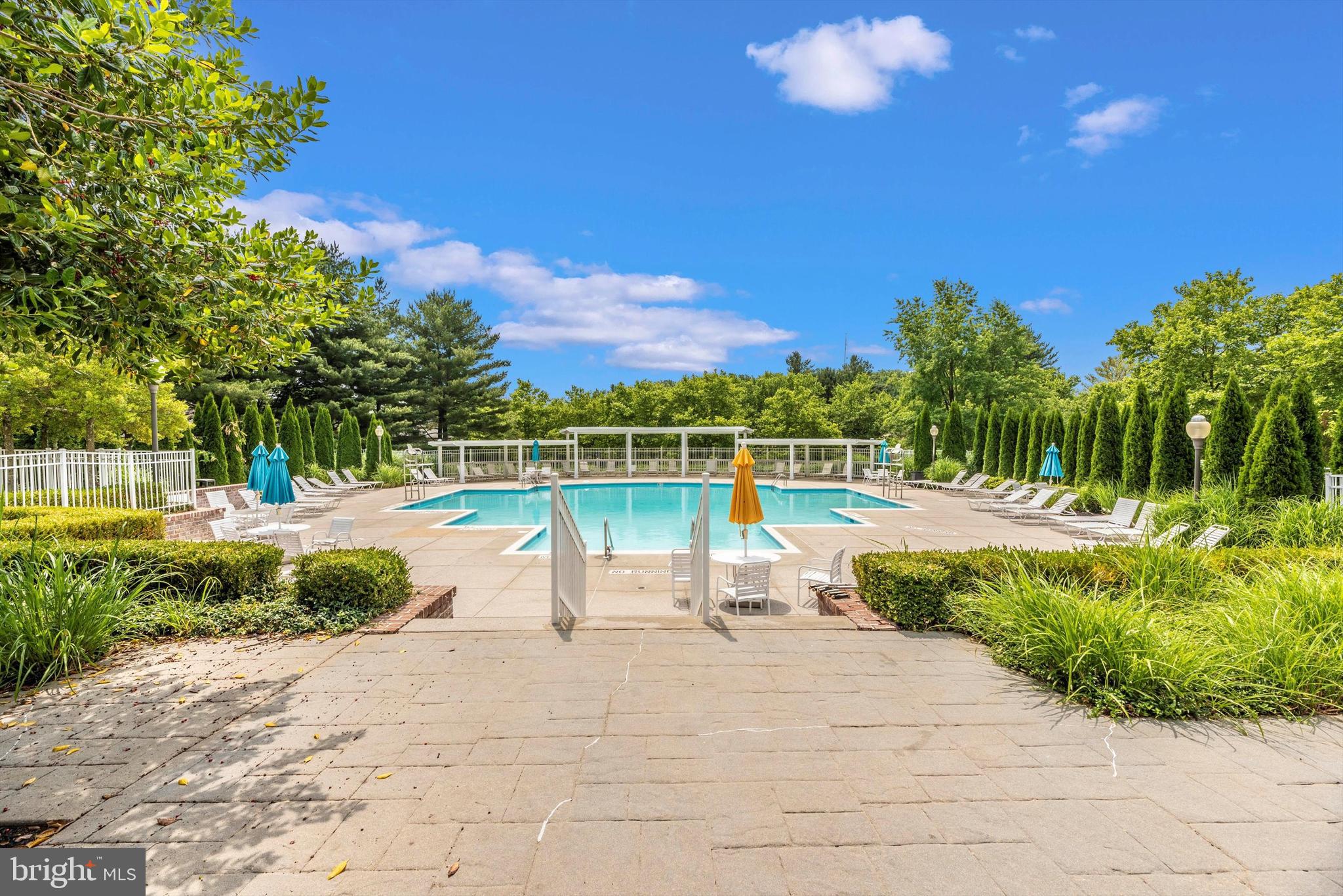 SPRING MILL - Residential