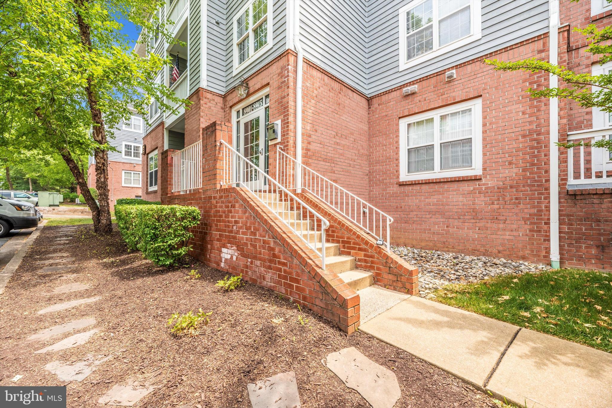 SPRING MILL - Residential