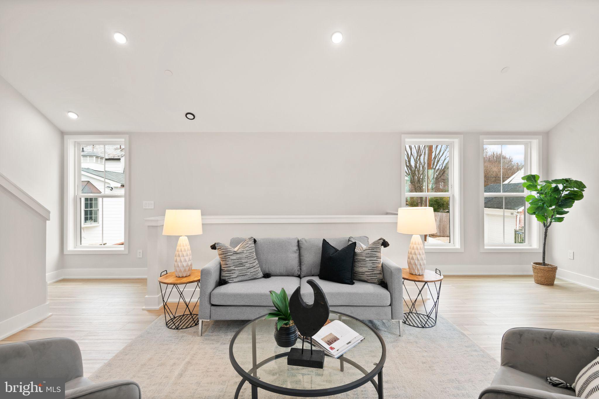 PALISADES - Residential