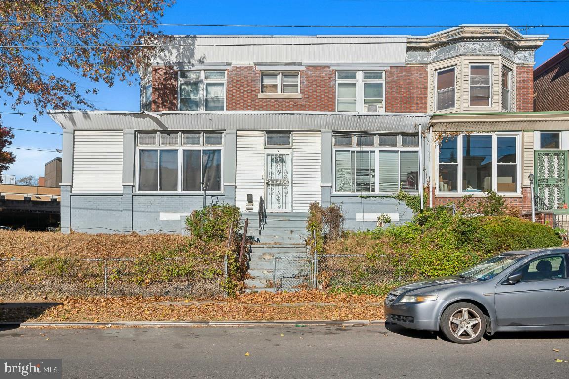 FERN ROCK - Residential