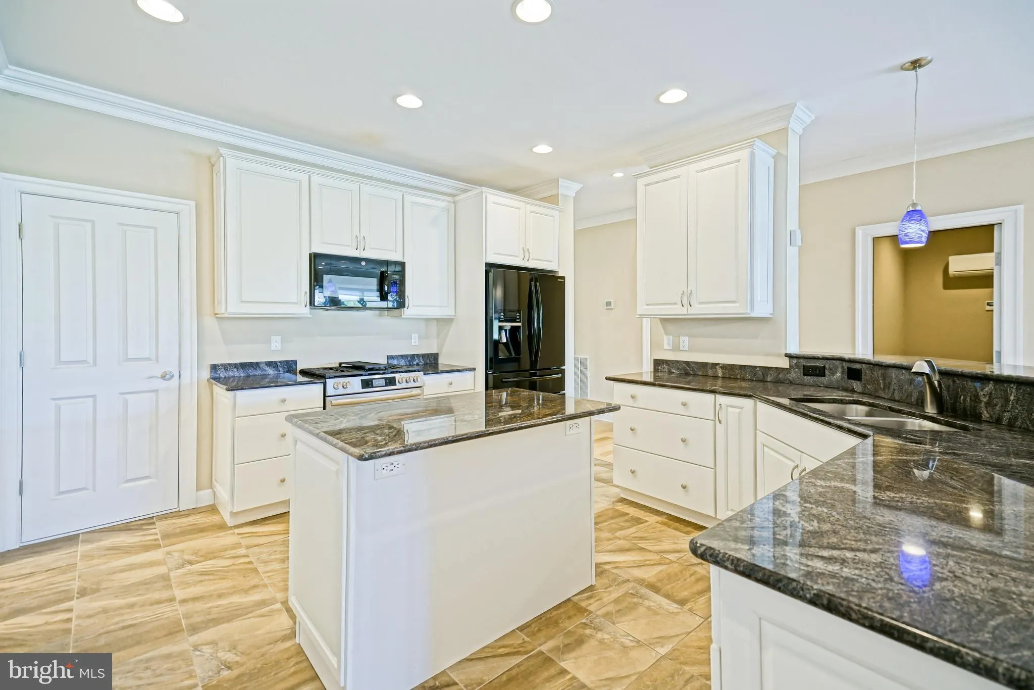 Lewes, Delaware 19958, United States, 4 Bedrooms Bedrooms, ,4 BathroomsBathrooms,Residential,Active,103719