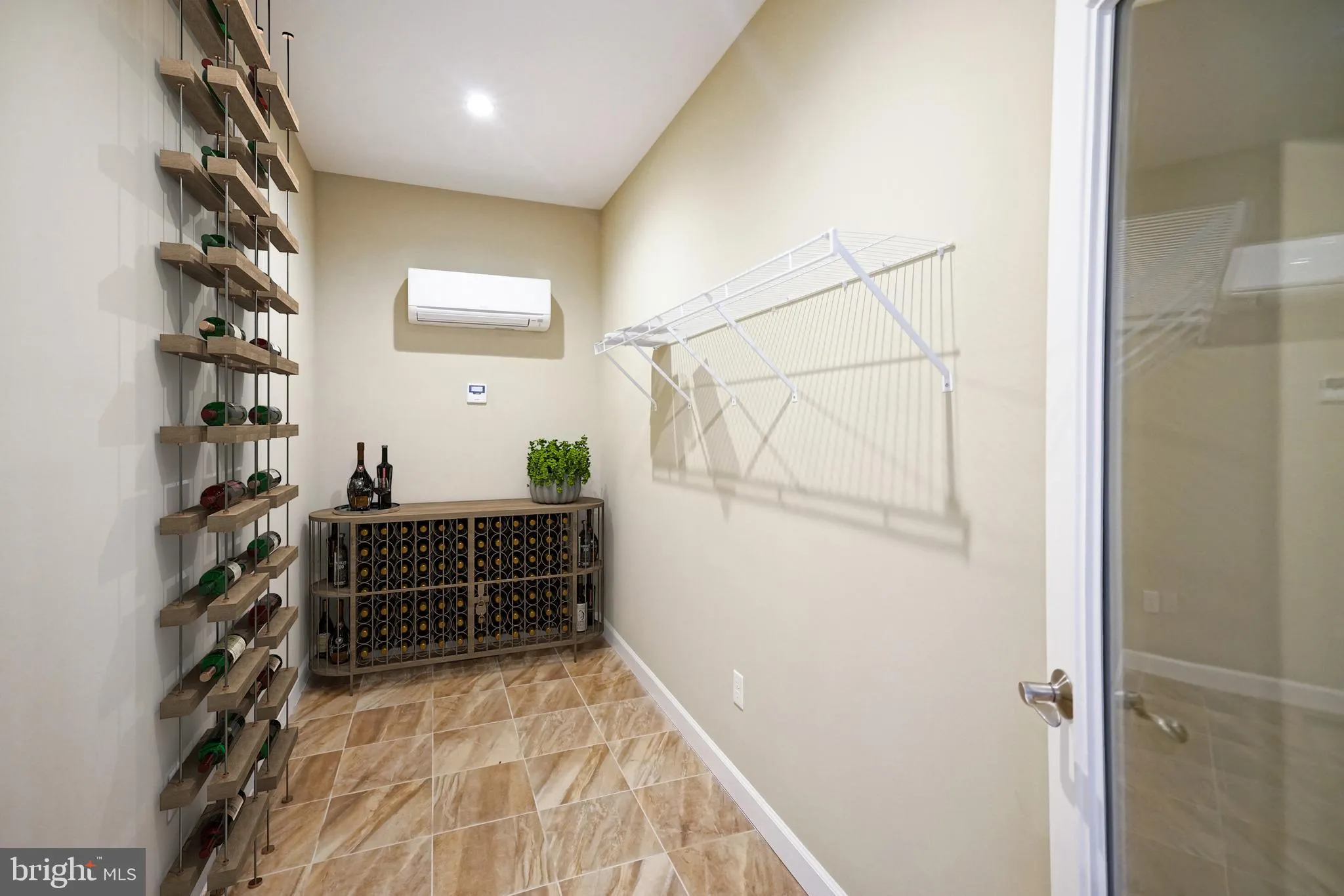 Lewes, Delaware 19958, United States, 4 Bedrooms Bedrooms, ,4 BathroomsBathrooms,Residential,Active,103719